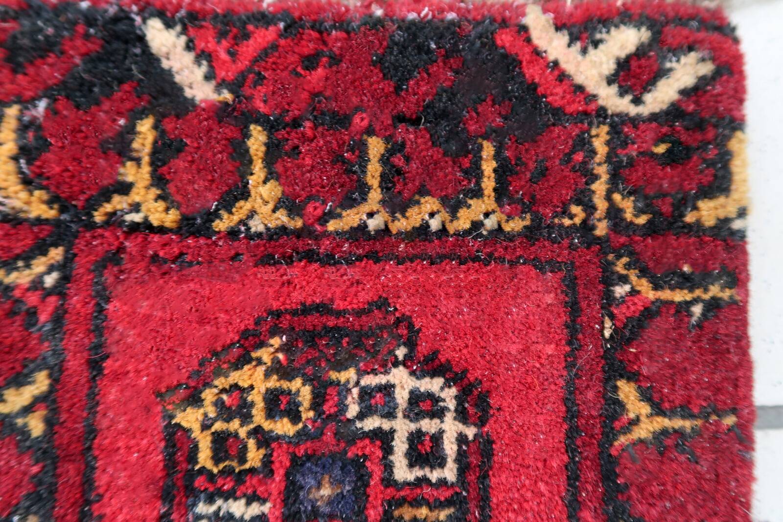 Tapis vintage fait main Ersari – 25 x 31 cm – Rouge éclatant - 1C969