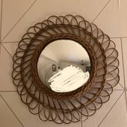 Miroir de sorcière en rotin vintage