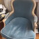 Paire de fauteuils bergères de style Louis XV
