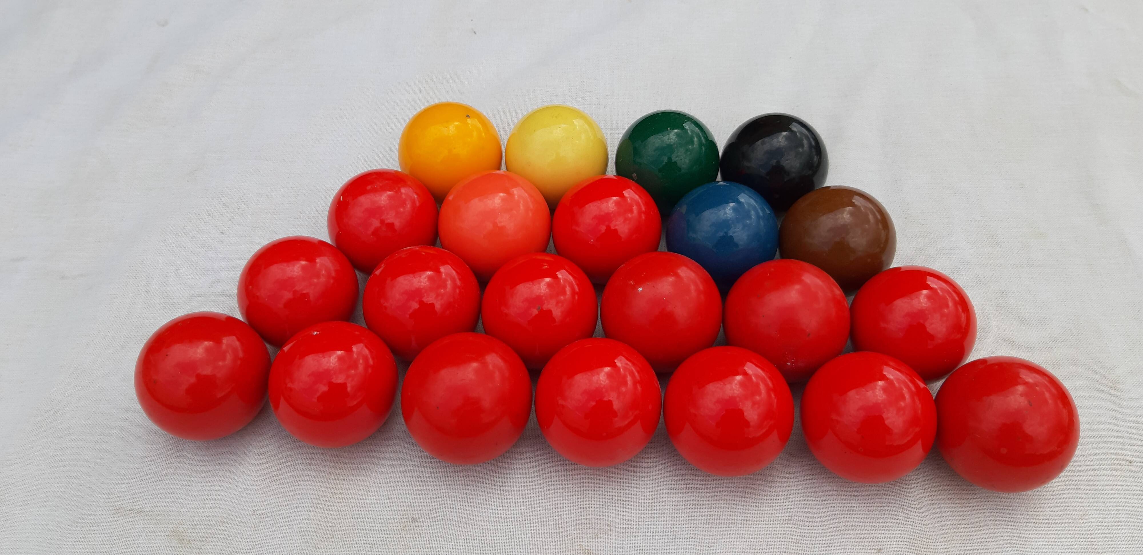 English Billiard Balls