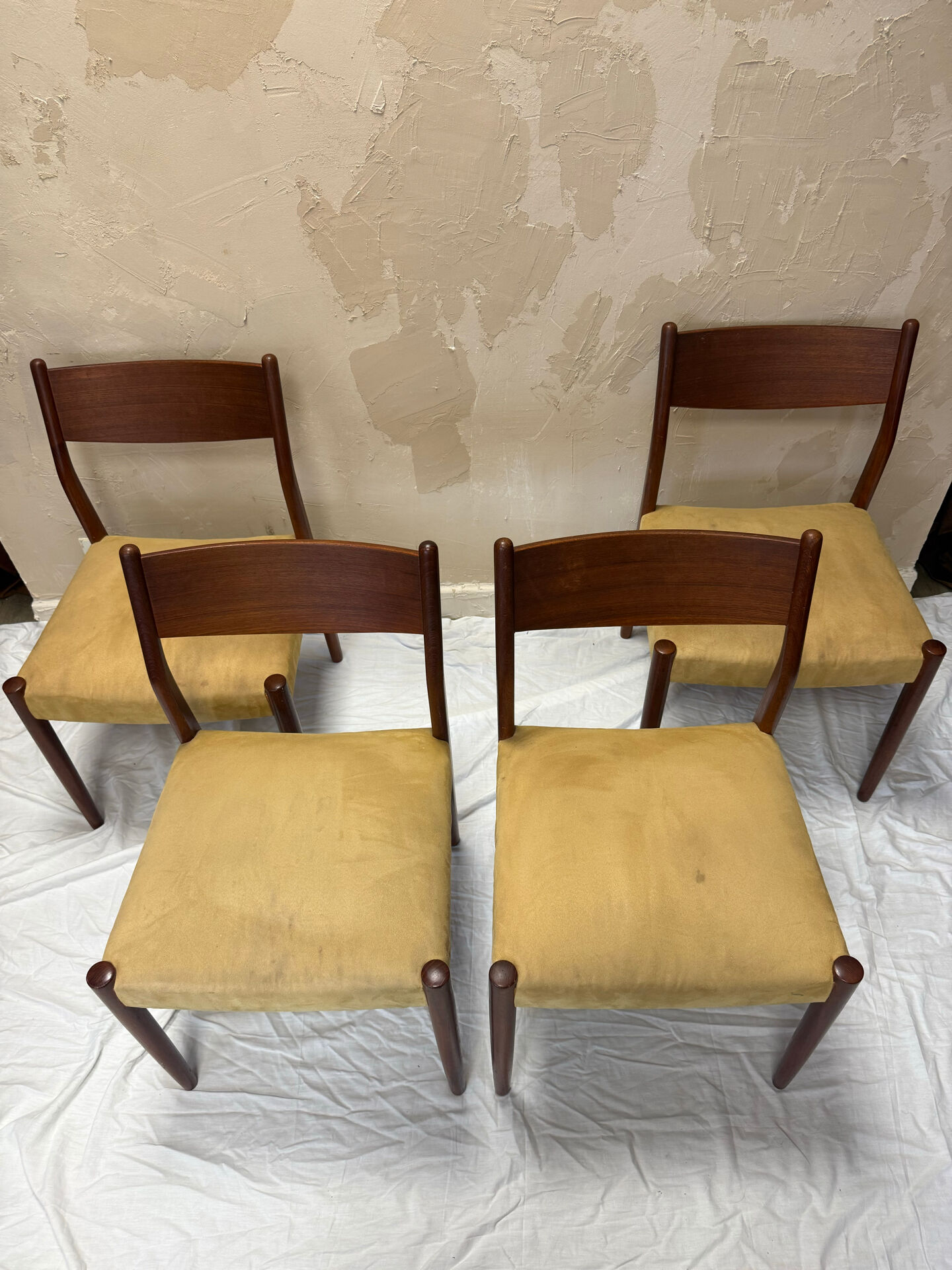Chaises scandinaves en teck 1970
