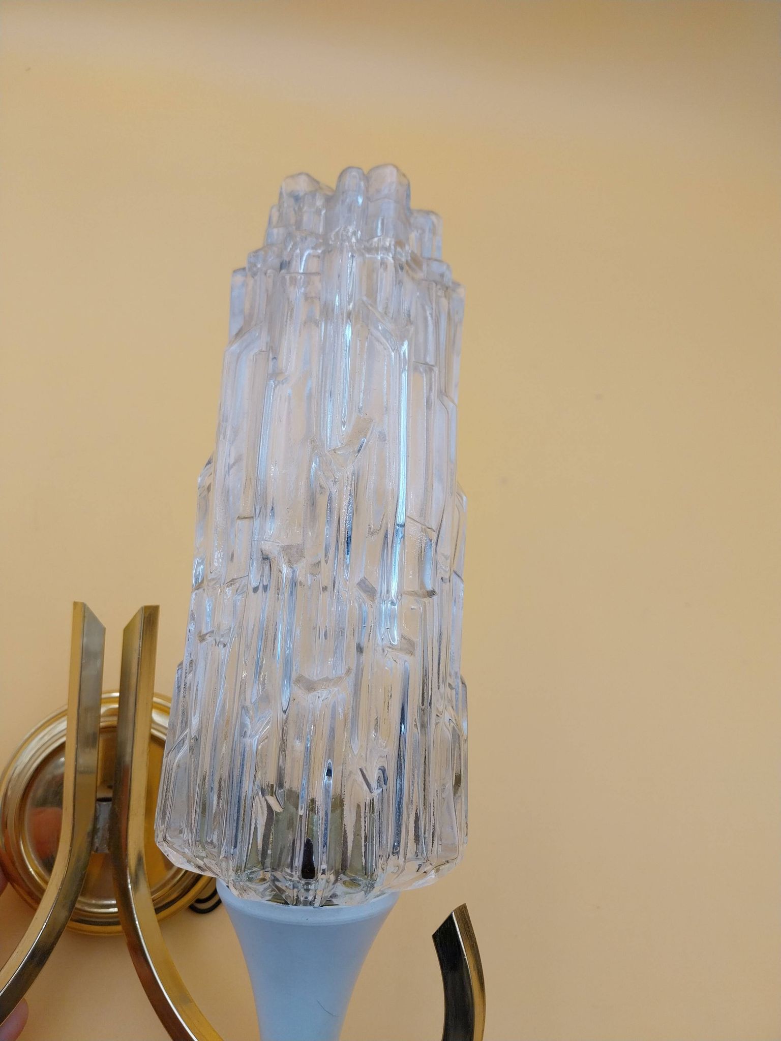 Double tulip wall light in Hoffmeister Iceberg Glass