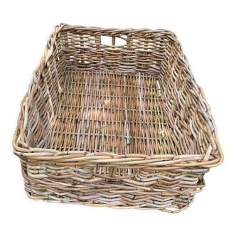 Rattan basket 62 x 46