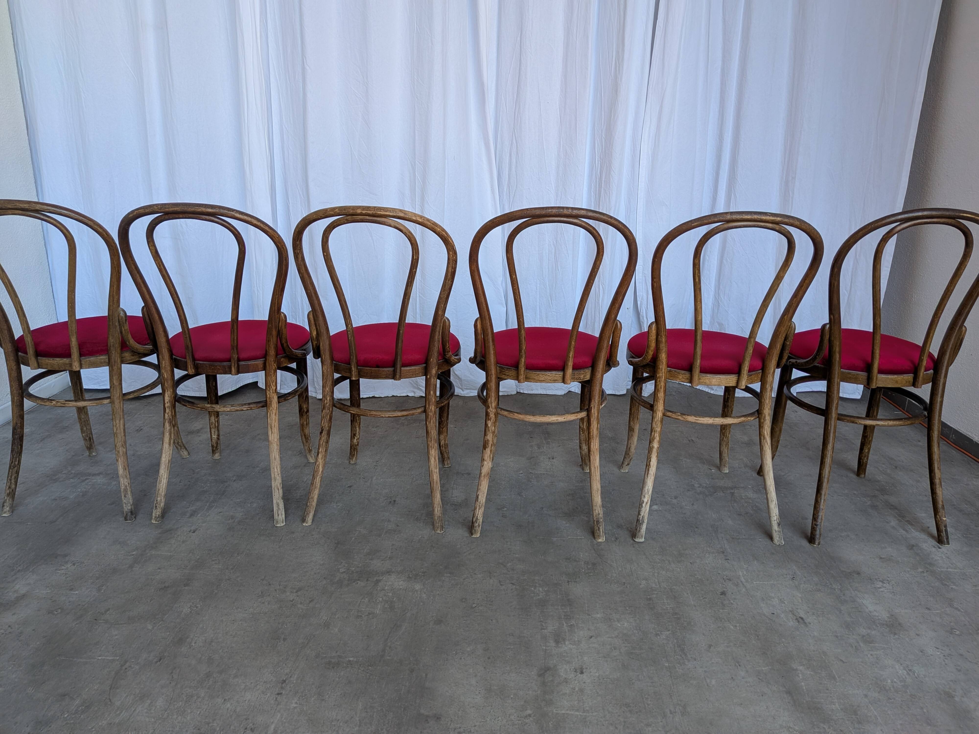 Set of 6 Vintage Bentwood Dining Chairs Set: 1970s , Red Uphols