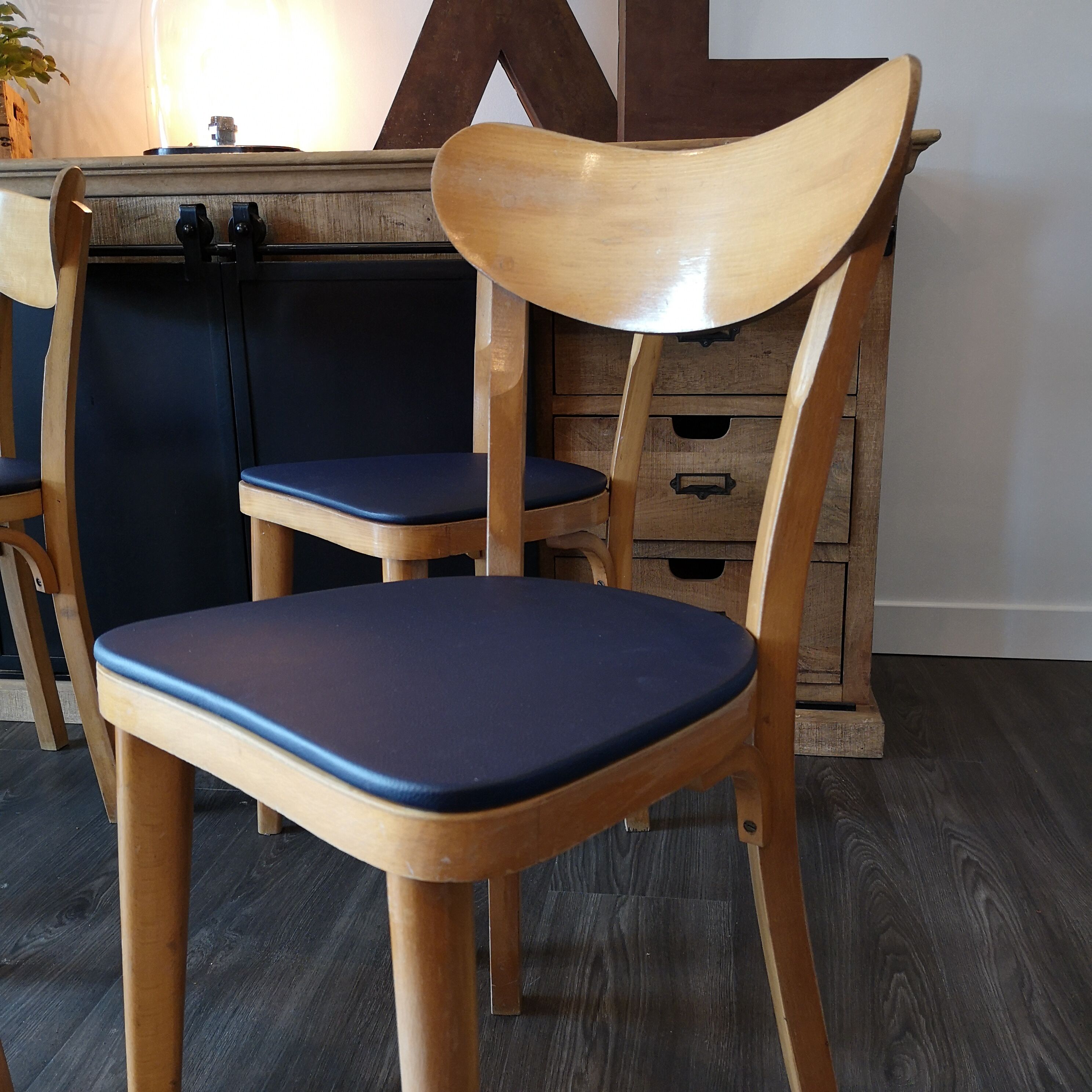 4 bistro Mahieu chairs
