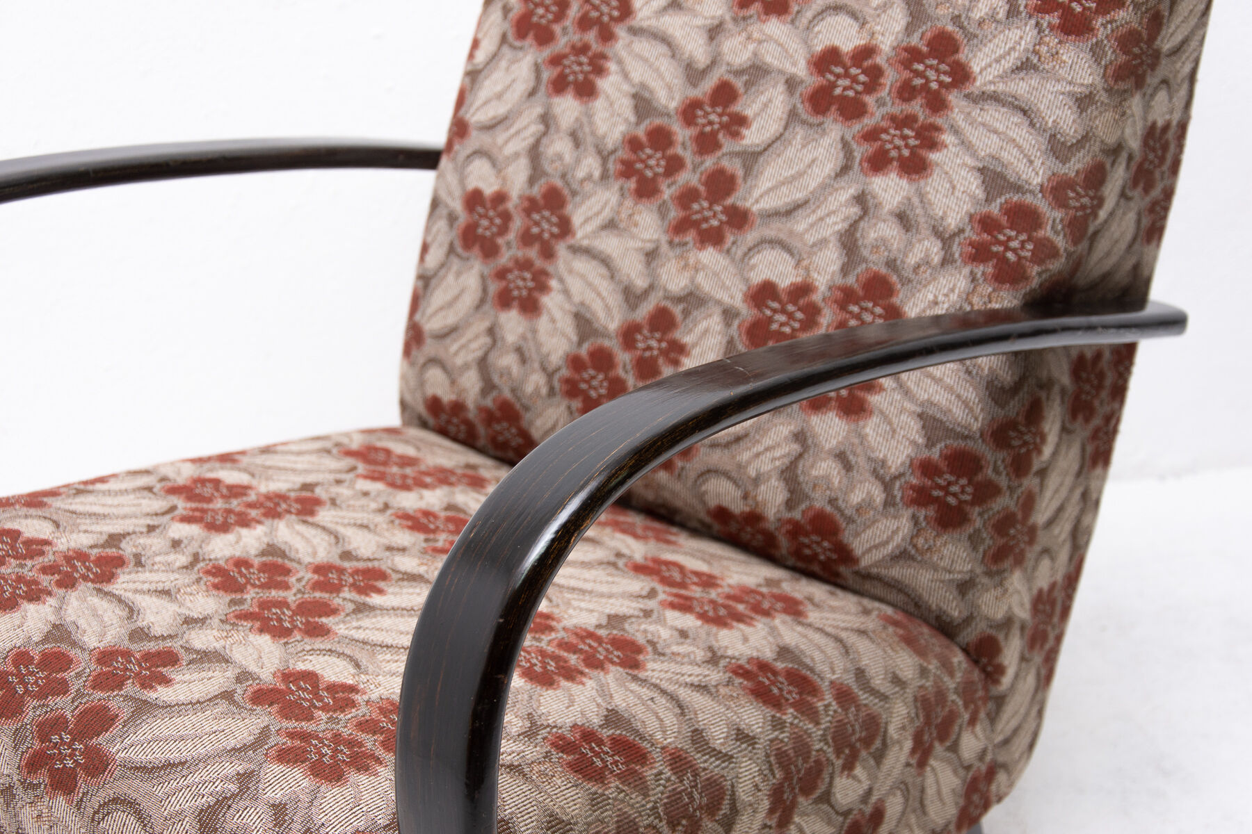 Paire de fauteuils par Jindřich Halabala 1950