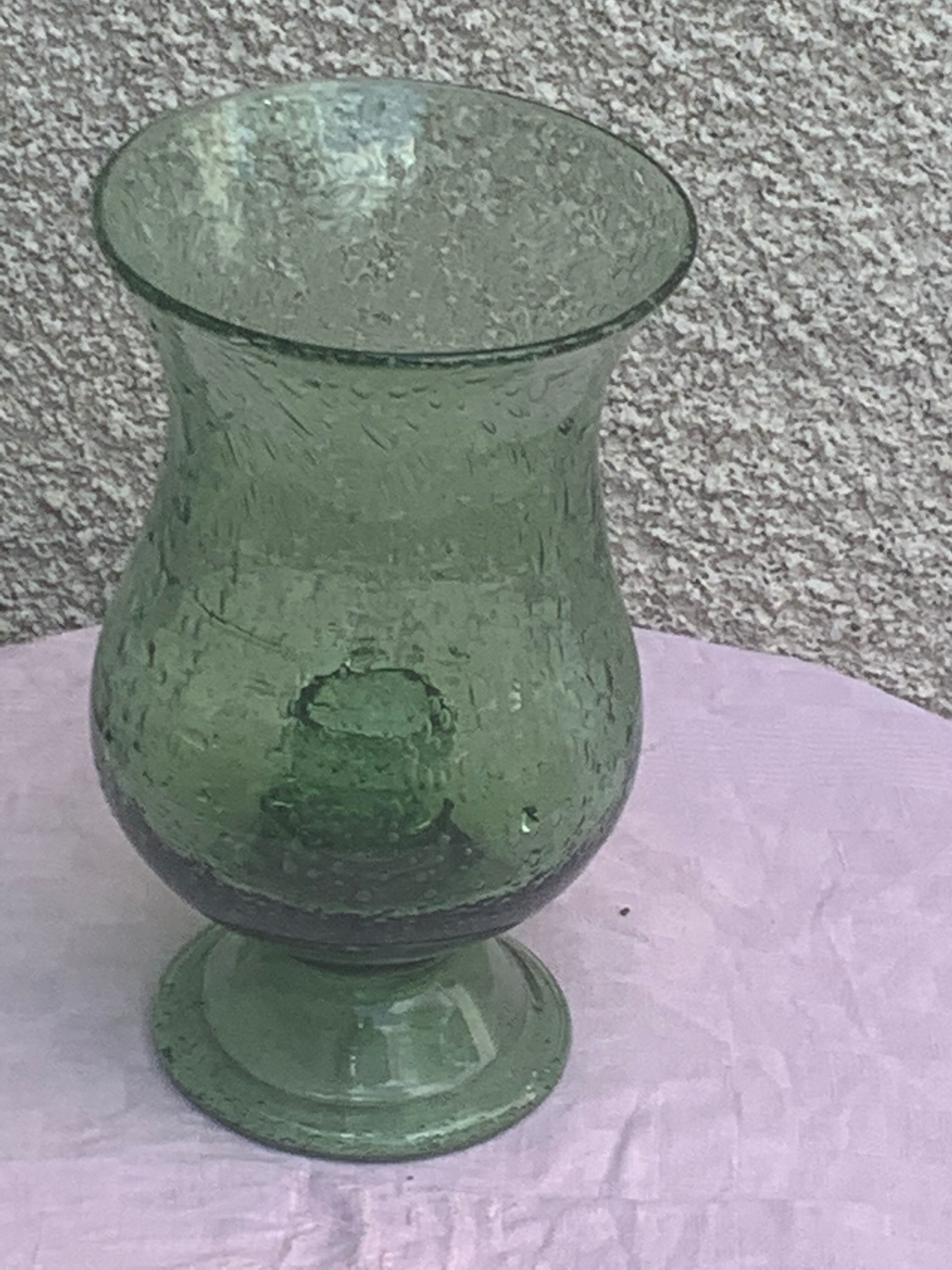 Photophore en verre soufflé et bulle de la verrerie de biot vert signé