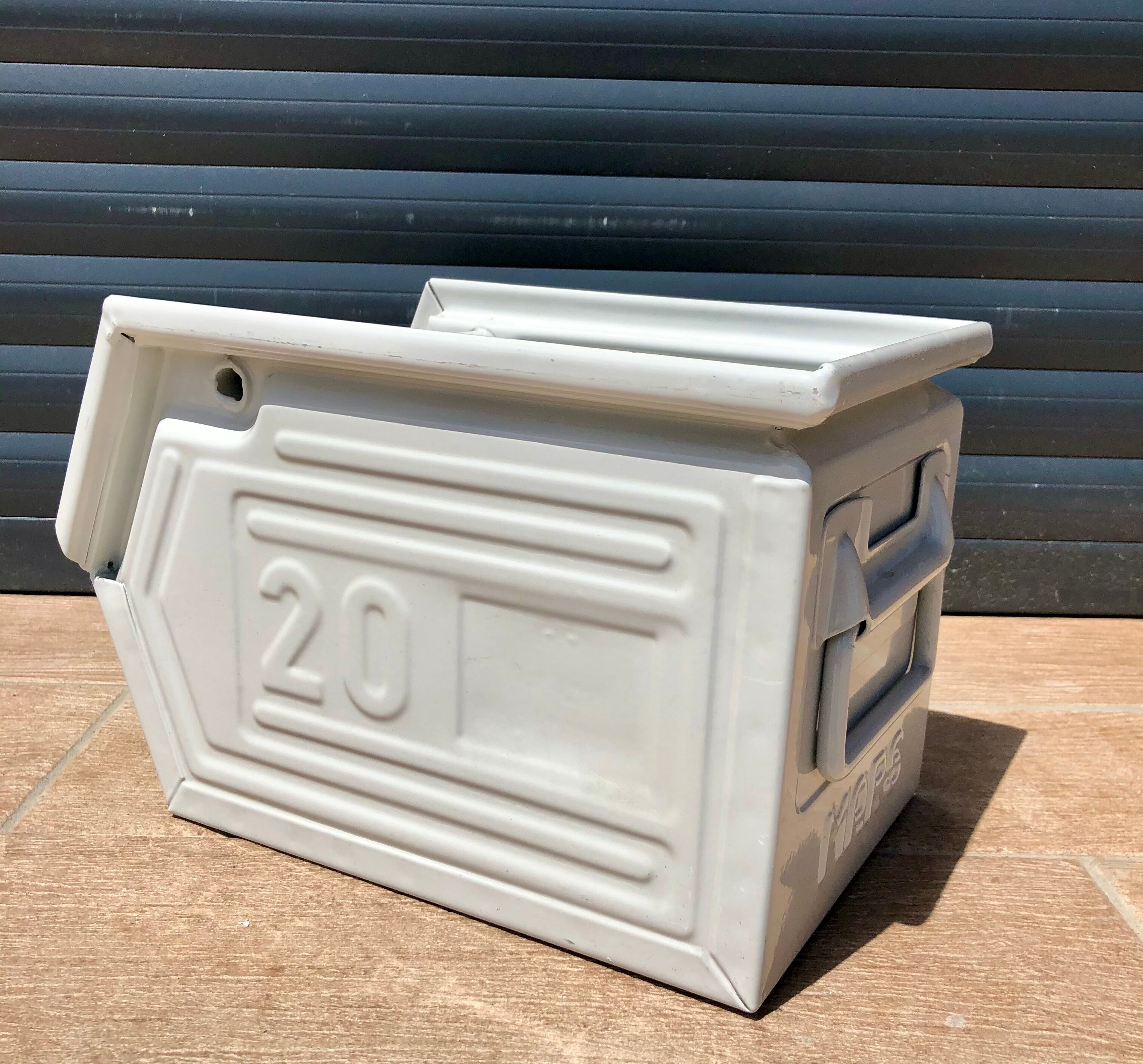 Industrial bill tray small model