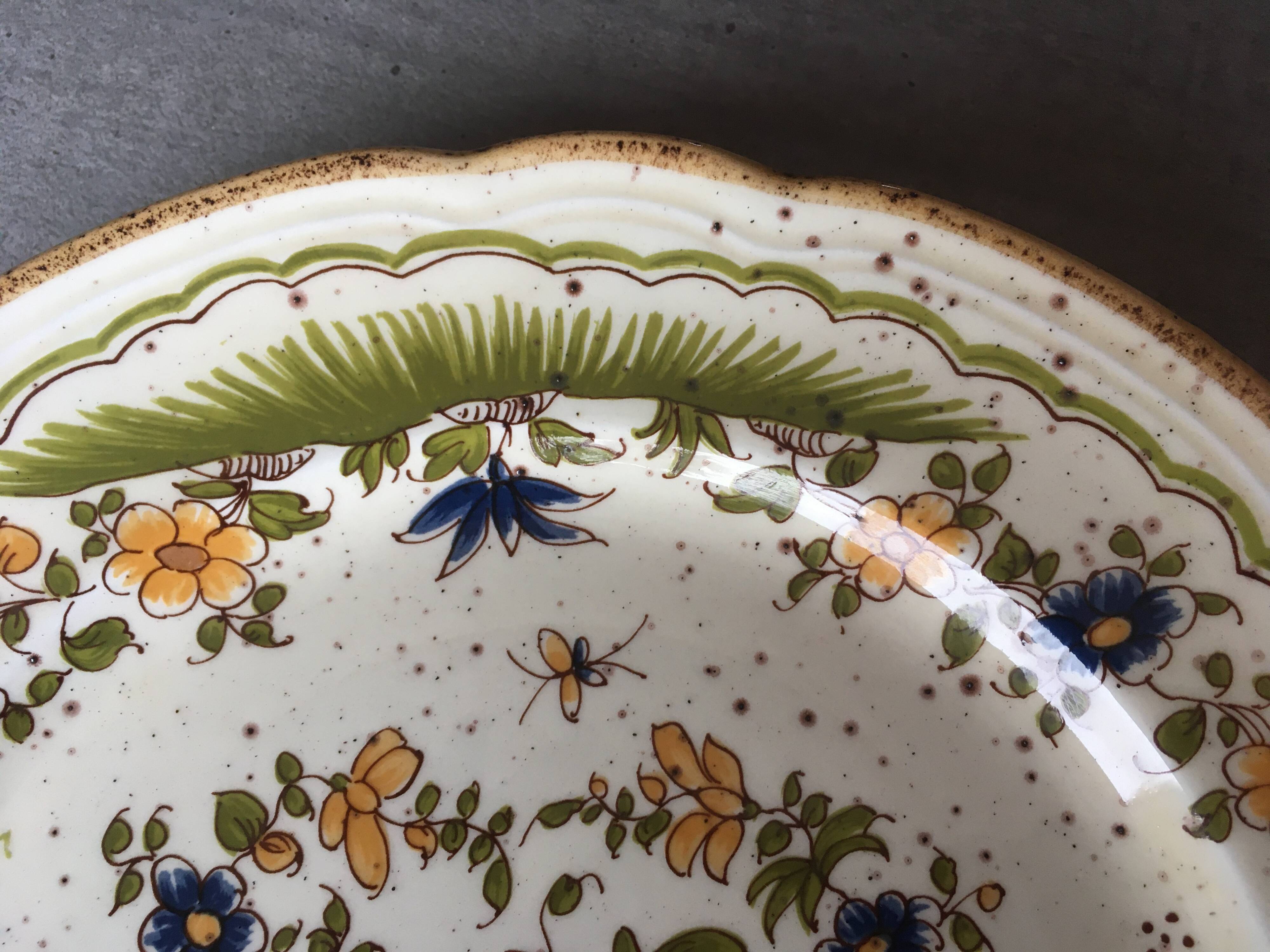 Assiettes reproduction Vieux Moustiers 18e siècle Primula