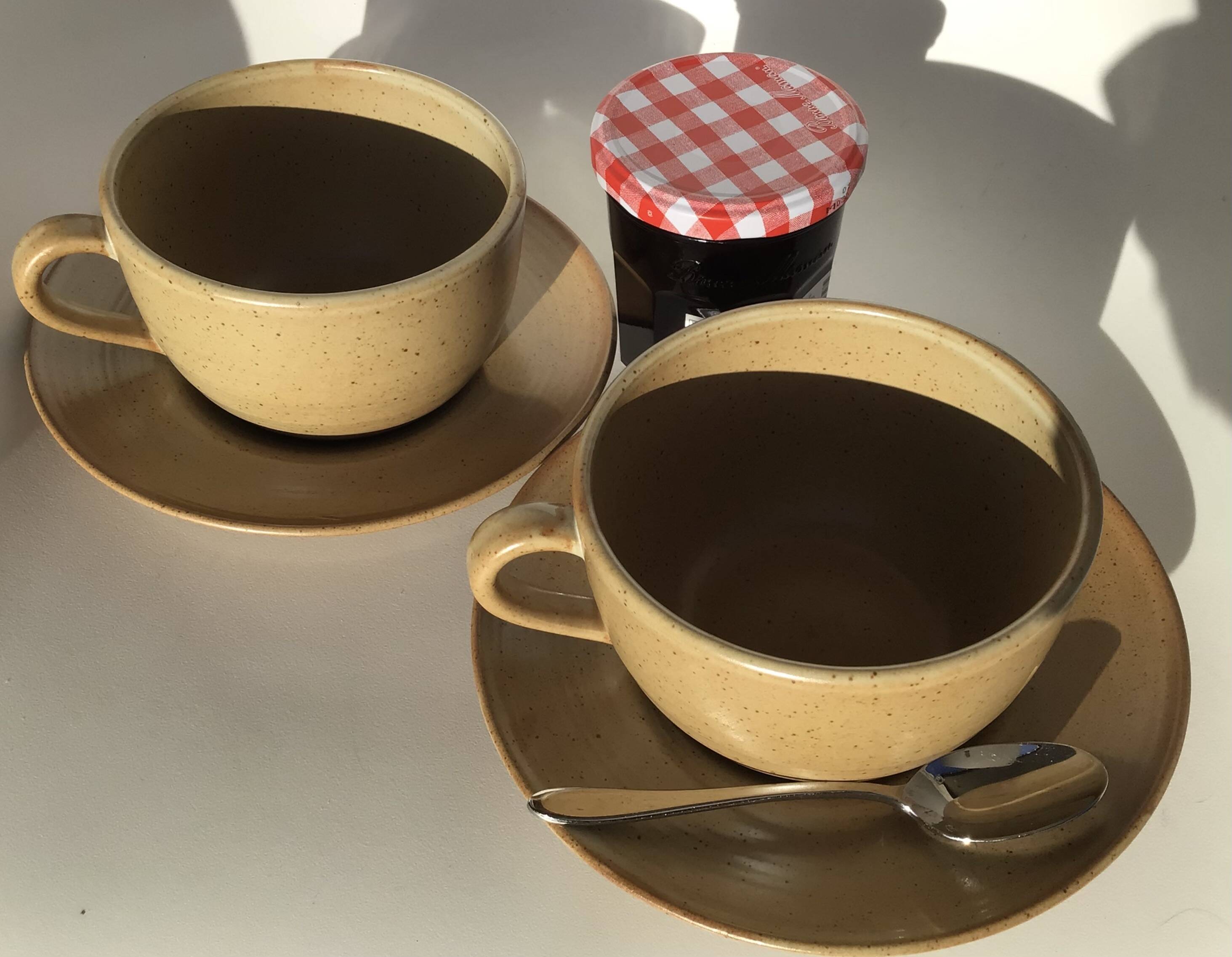 Pair of blond Grès Village lunches