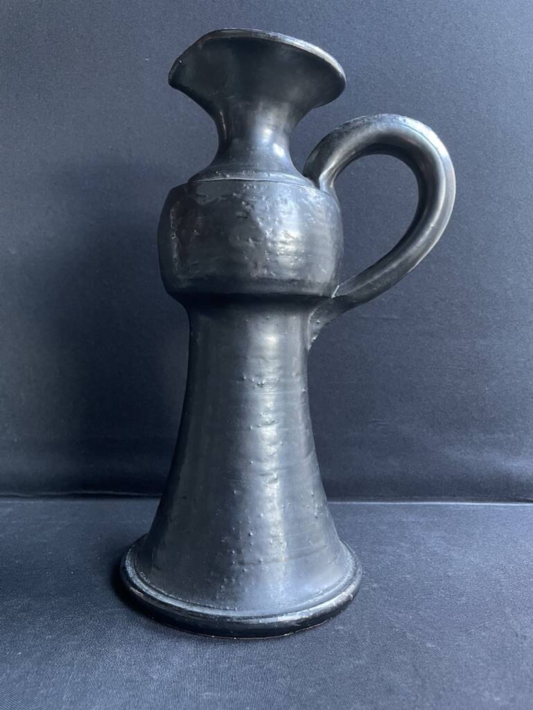 Terracotta pitcher signed Jean Marais - Vallauris