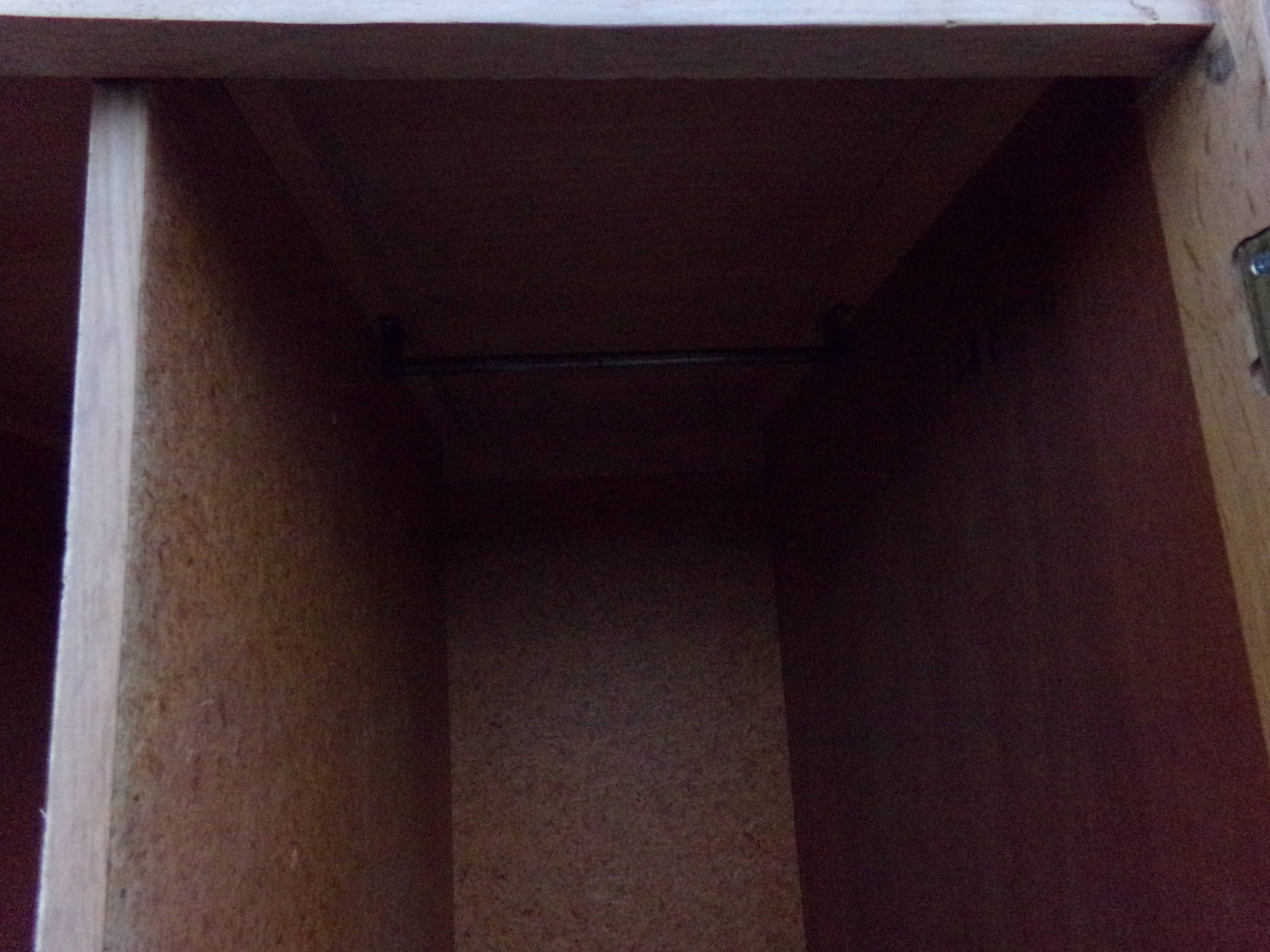 Boarding locker room cabinet