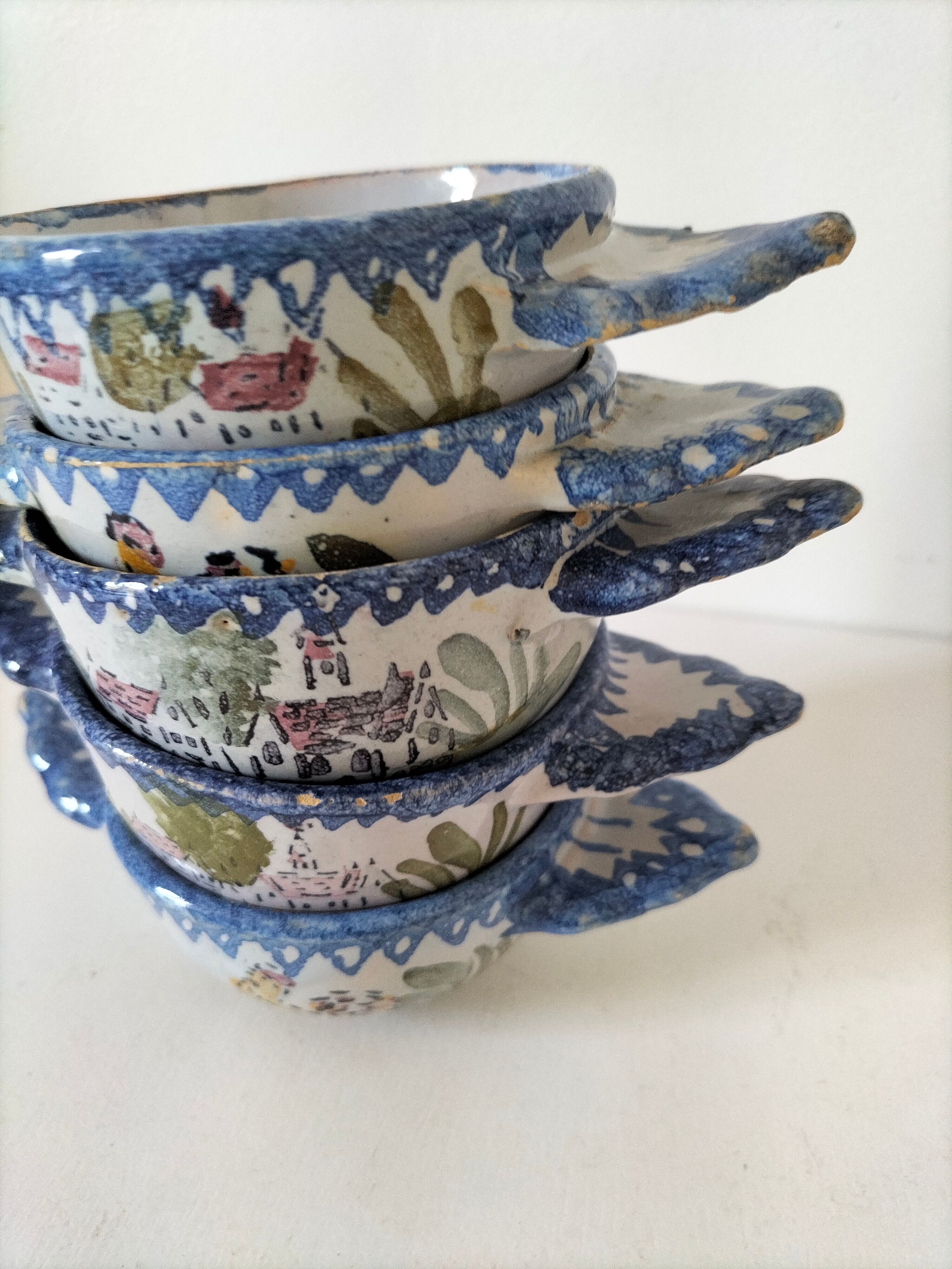 5 mini earthenware bowls from Charolles decorated with a village and rooster.