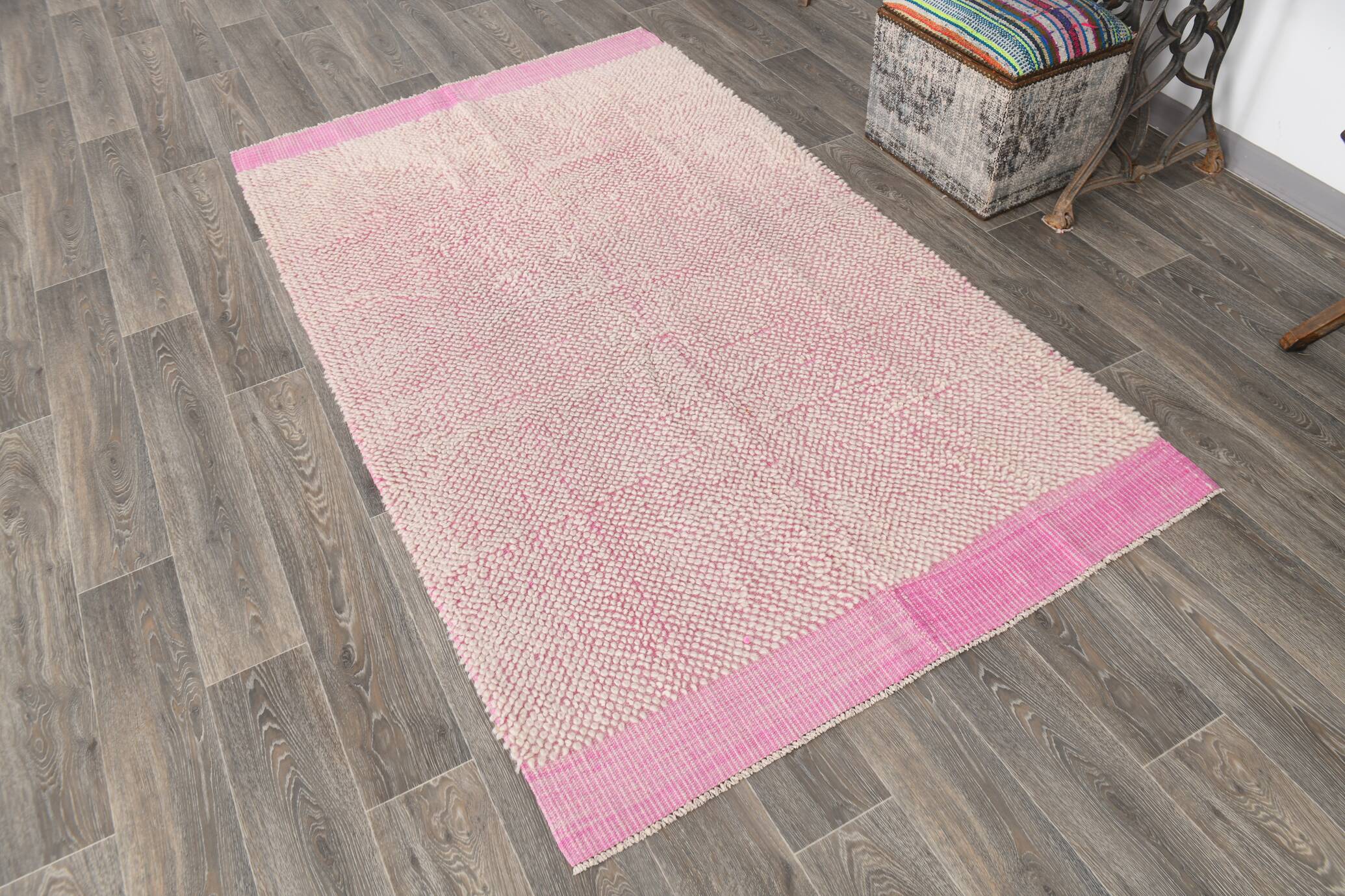 4x7 Shades Of Pink & Beige Handmade Wool Vintage Rug, 129x220Cm SK 34944