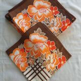Vintage 70s flower power napkins, set of 12.