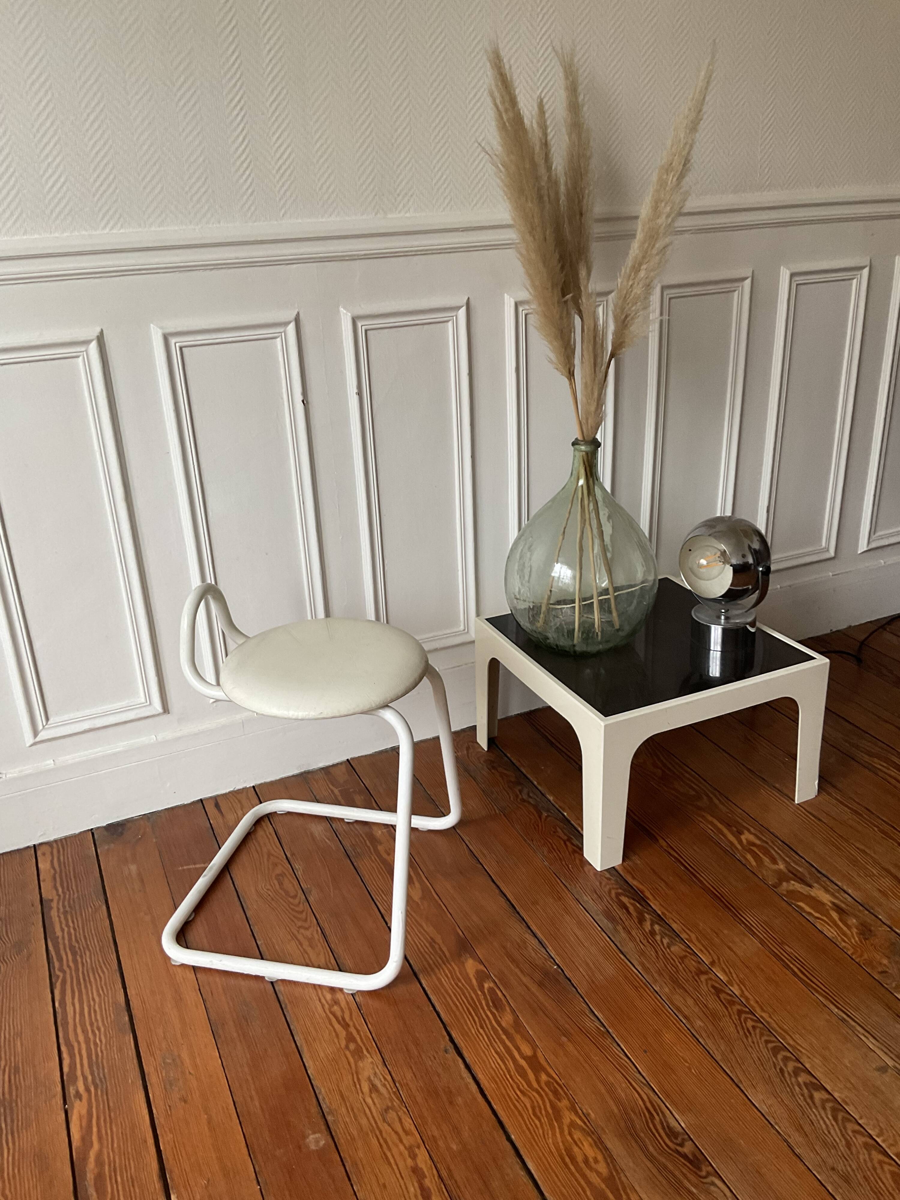Chaise design