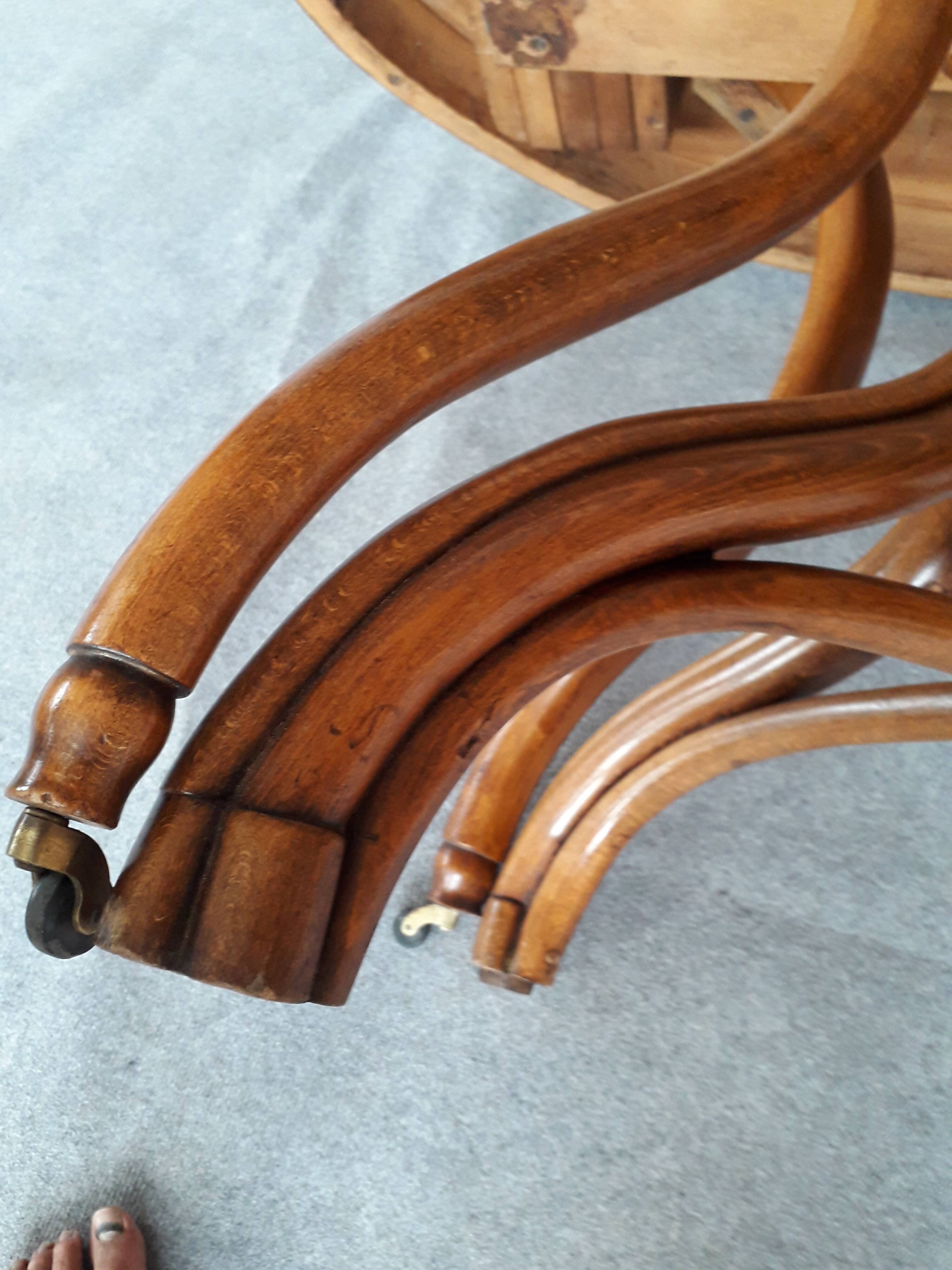 Extending table with vintage bentwood base from the end of the 19th century