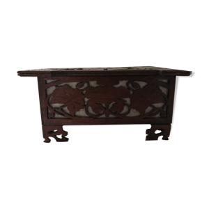 Boîte avec découpe