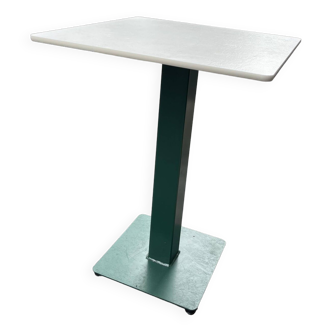 Tables de restaurant - pied métal, table stylé pierre / marbre