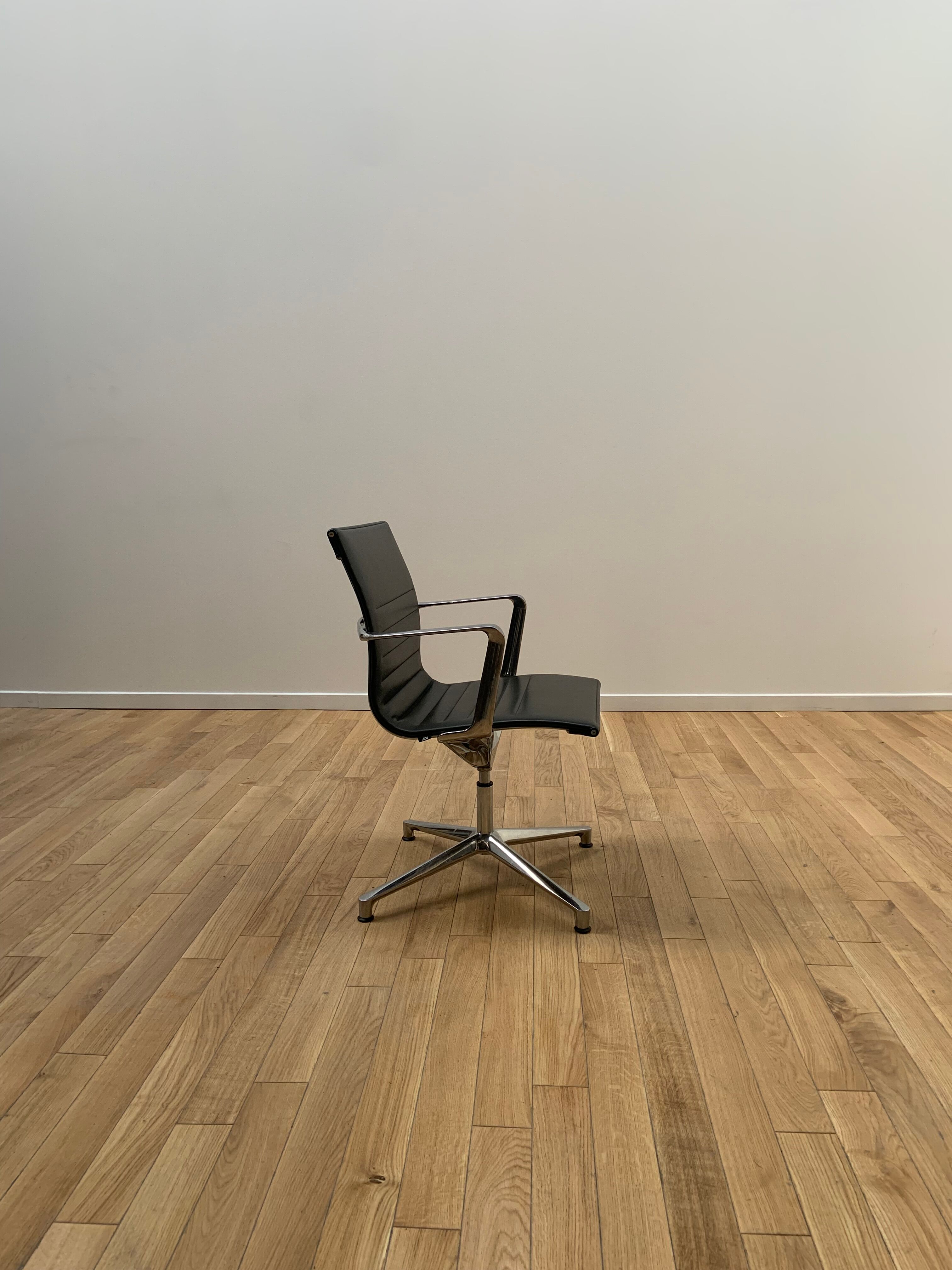 ICF Management office chair