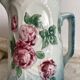 Pichet en barbotine art nouveau roses