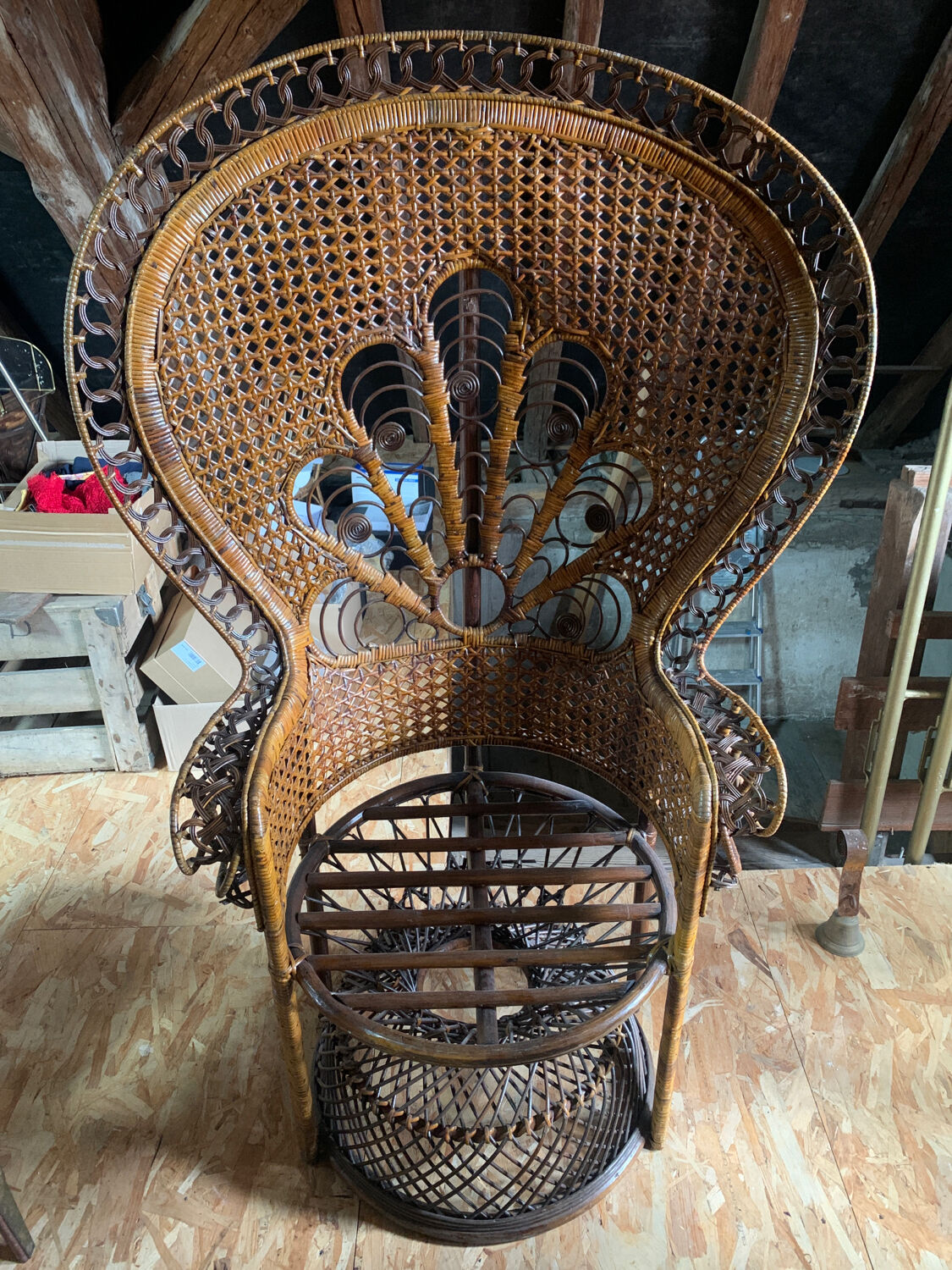 Fauteuil Emmanuelle Peacock