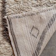 Azilal beige Berber rug - 191 x 79 cm