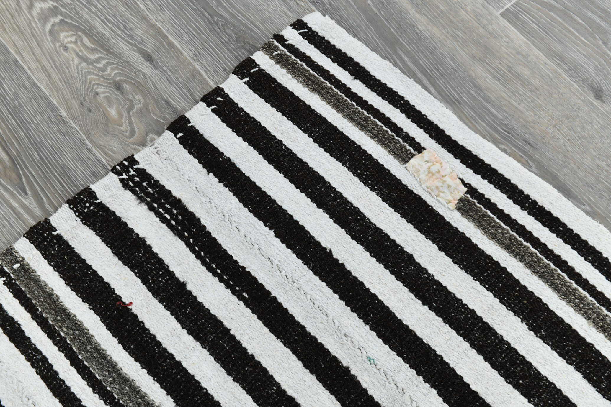 Tapis chanvre noir blanc, 181x223cm