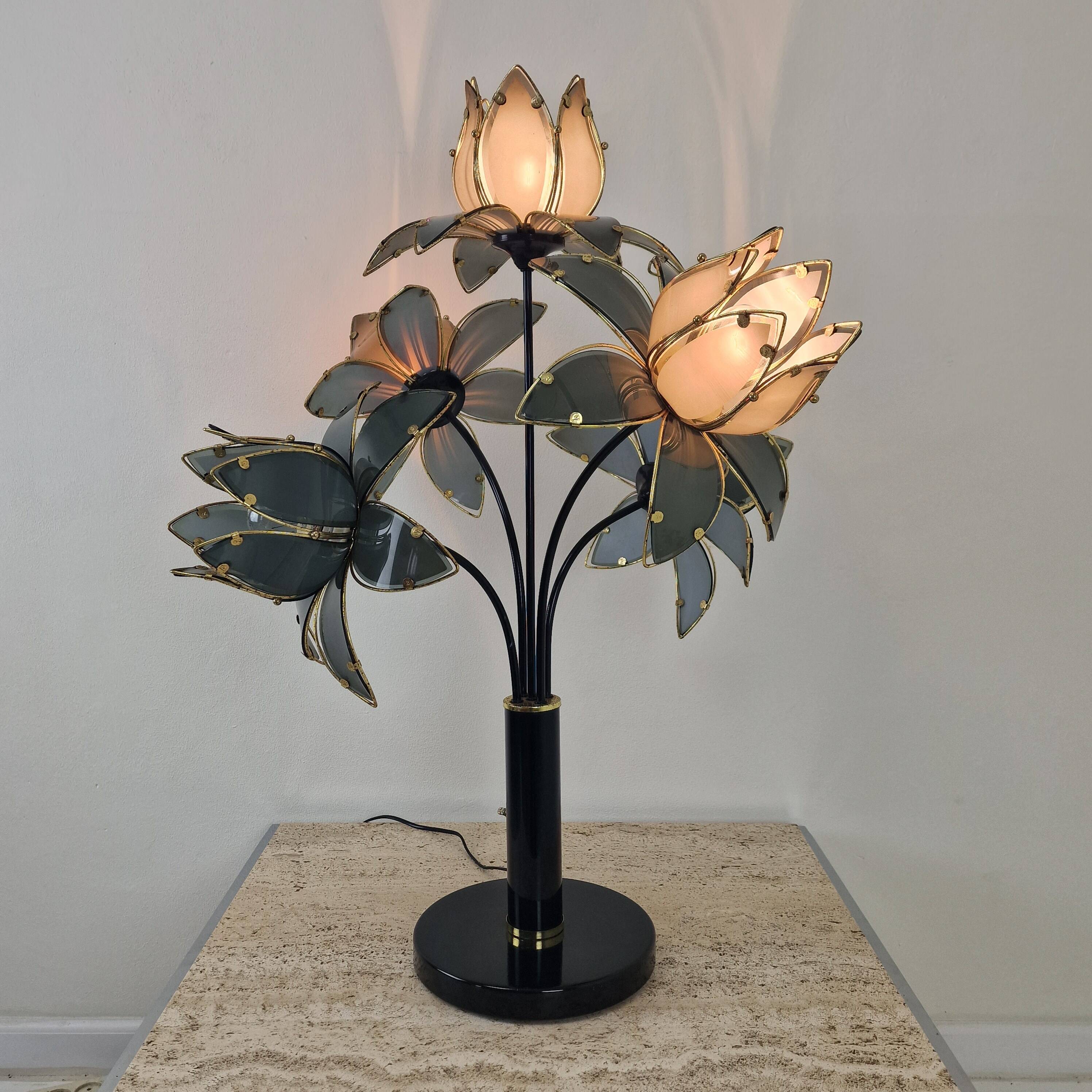 Hollywood Regency 5-Light Lotus Flower Table Lamp in Smoked Glass, 1980's