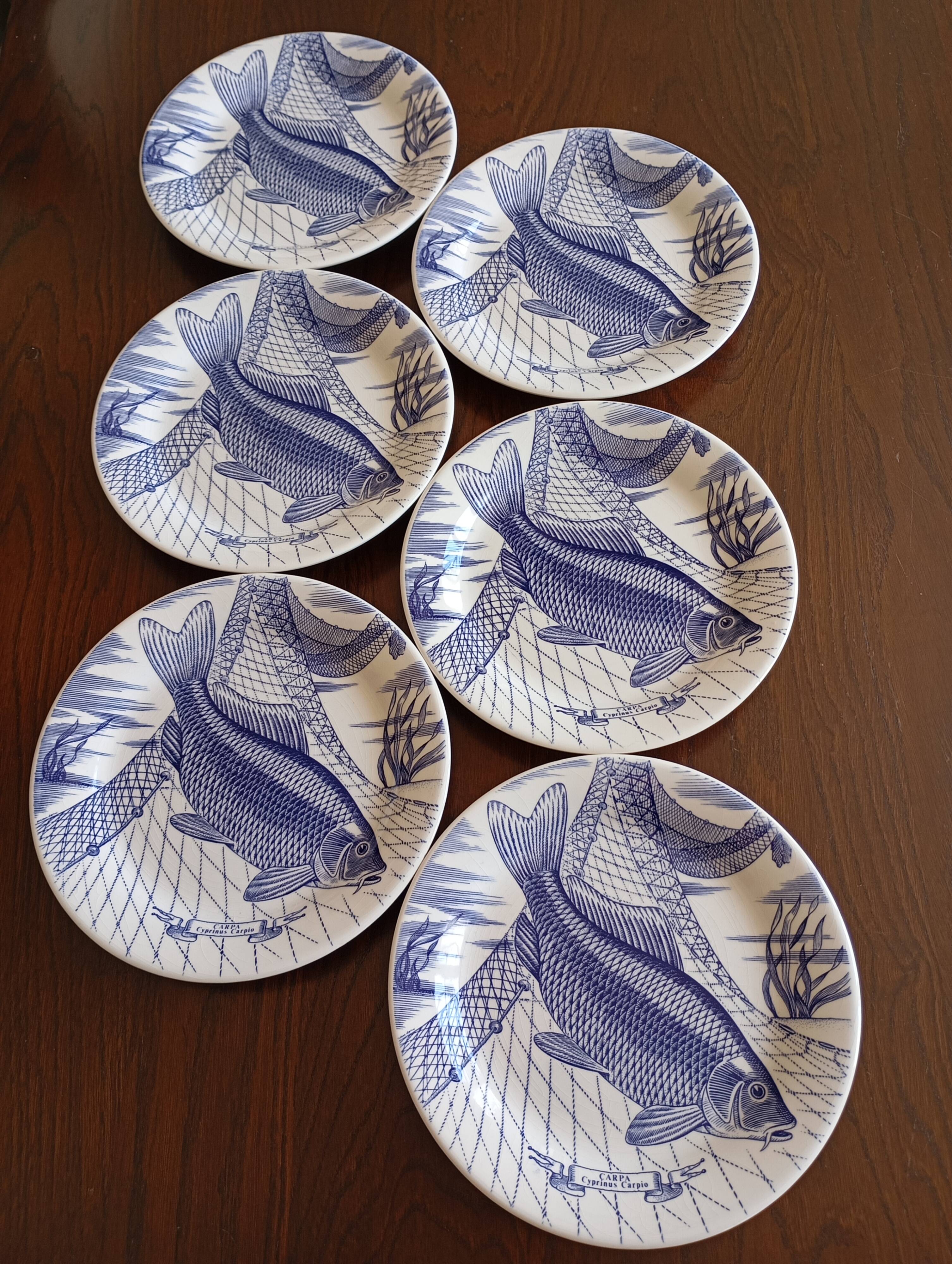 6 English Ironstone Tableware dinner plates