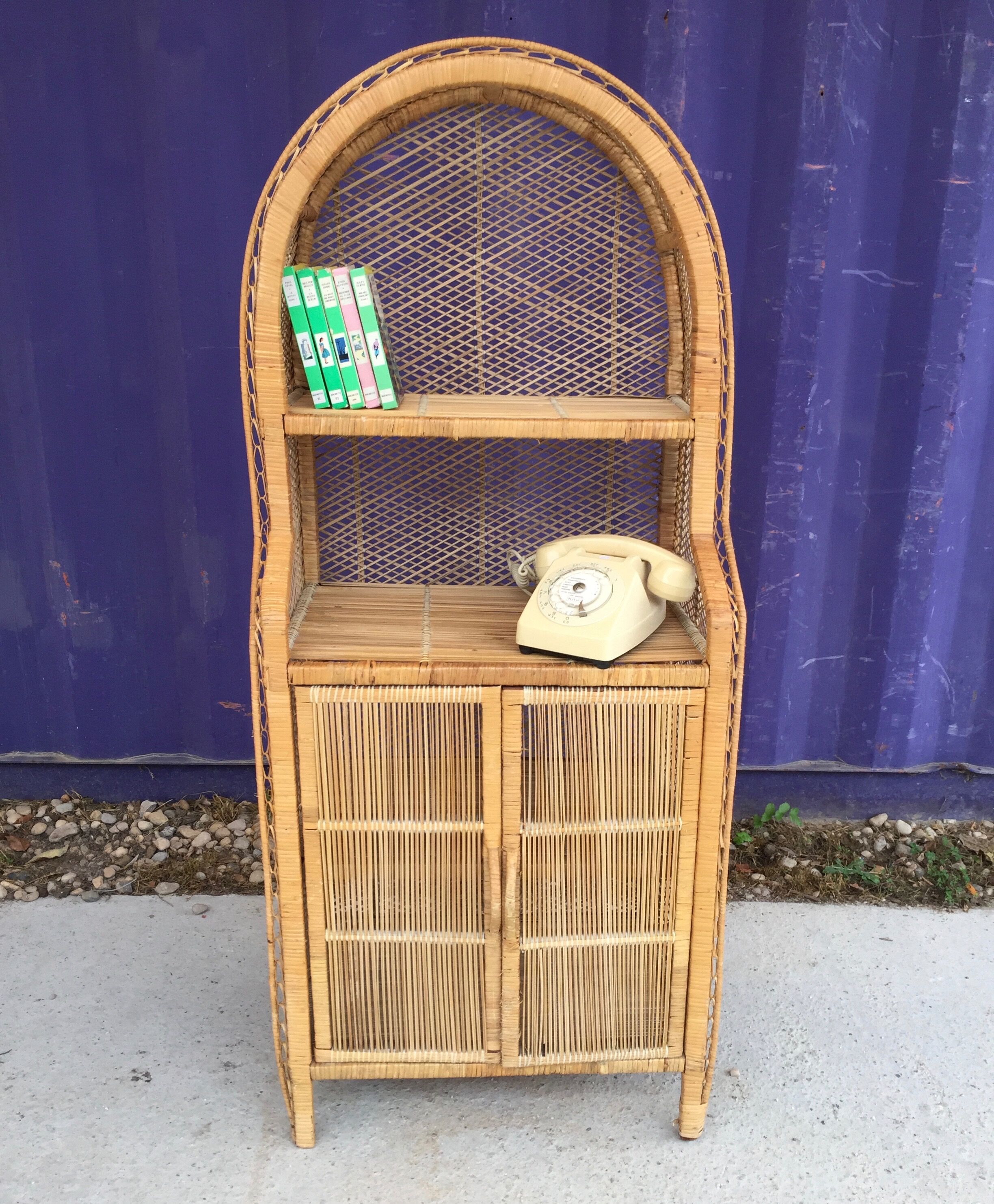 Pomaré-style wicker shelf "Emmanuelle"