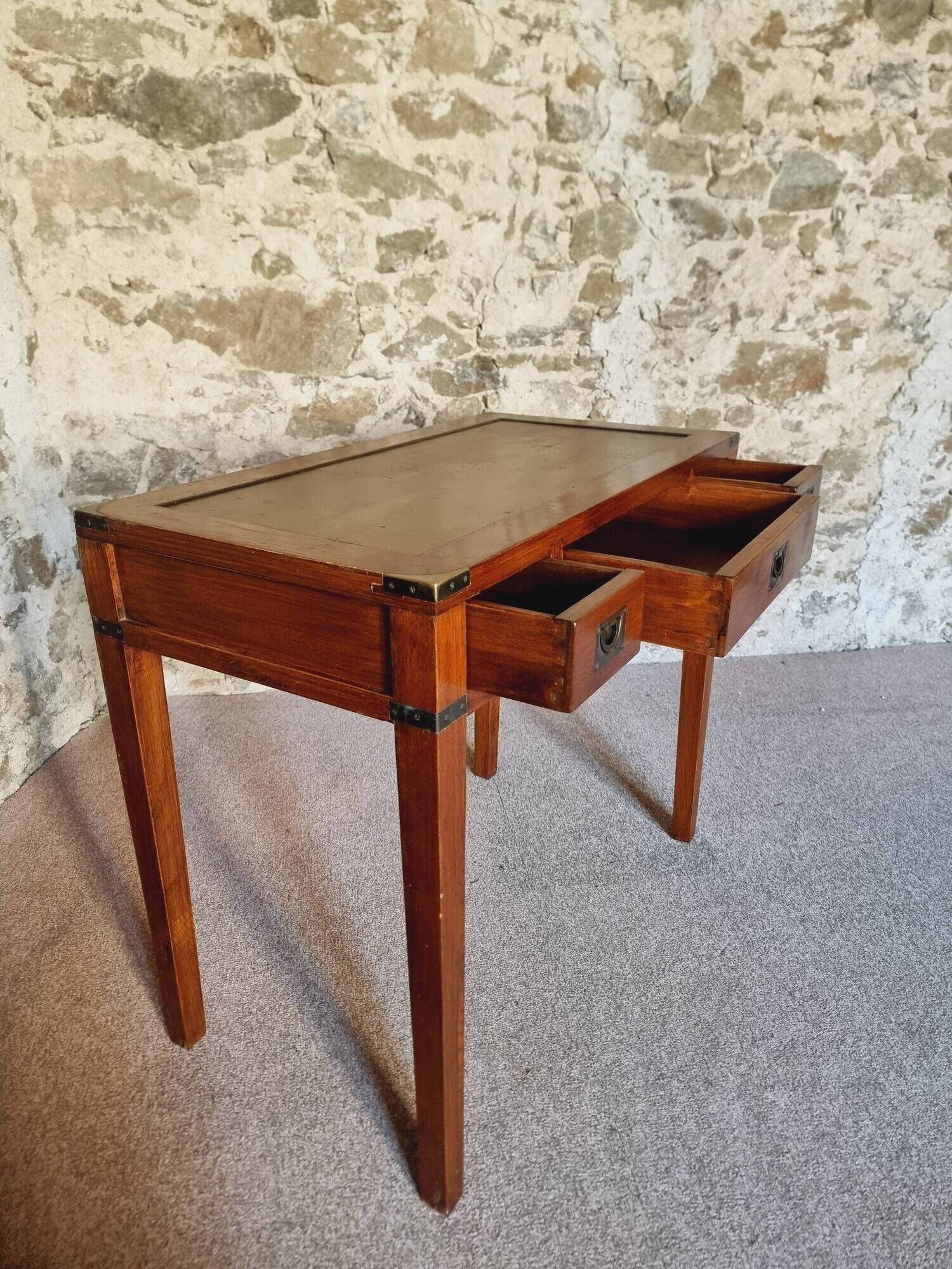 Vintage oak desk – 1970s – Green leather top and 3 drawers
