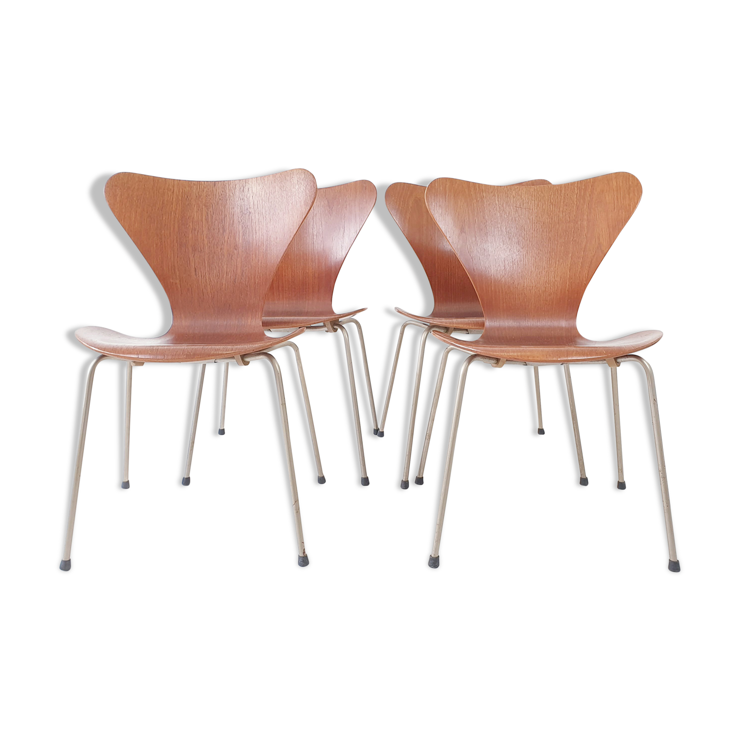 Set of 4 chairs teak by Arne Jacobsen Series 7 3107