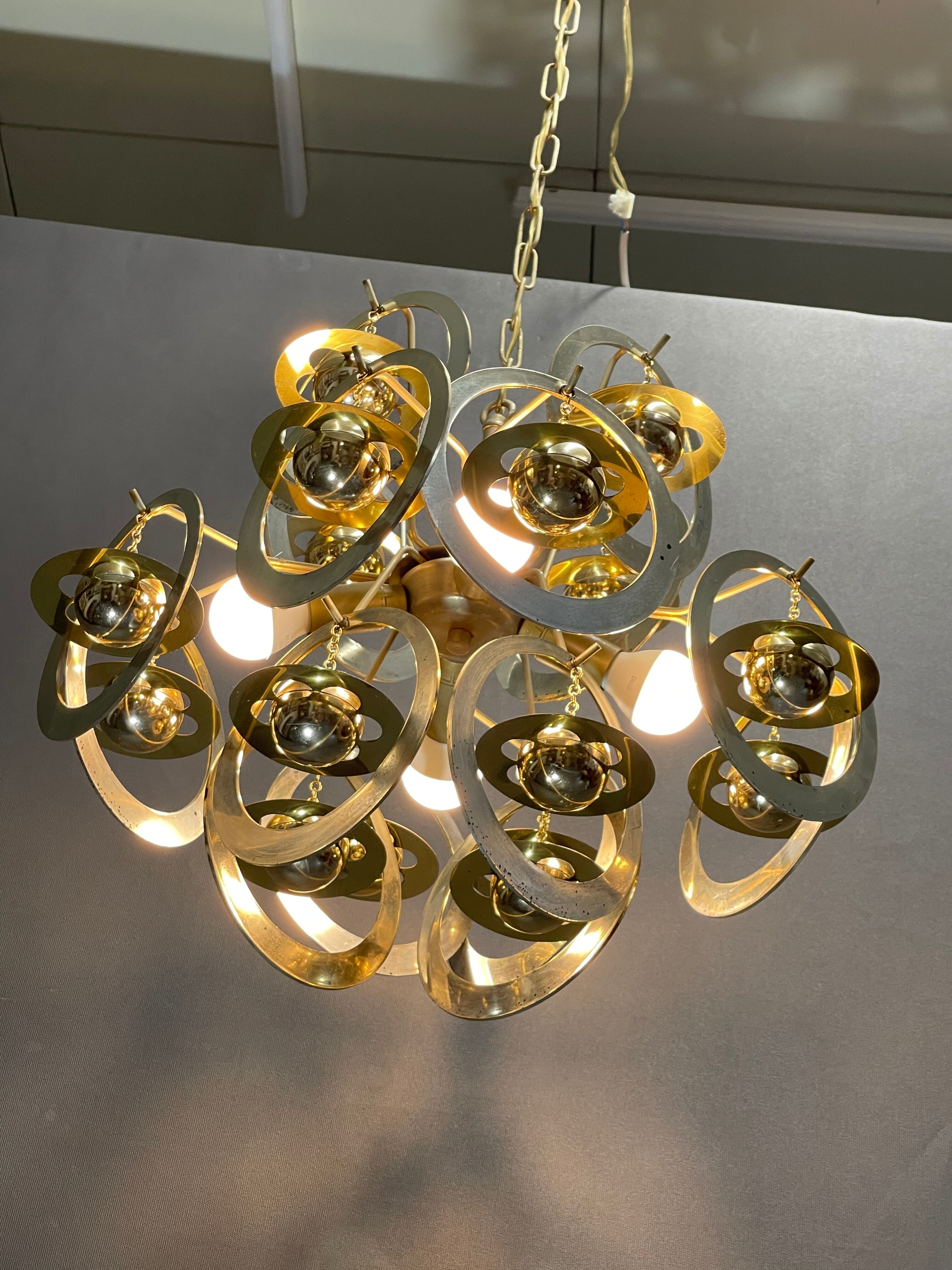 Vintage chandelier 70s planet