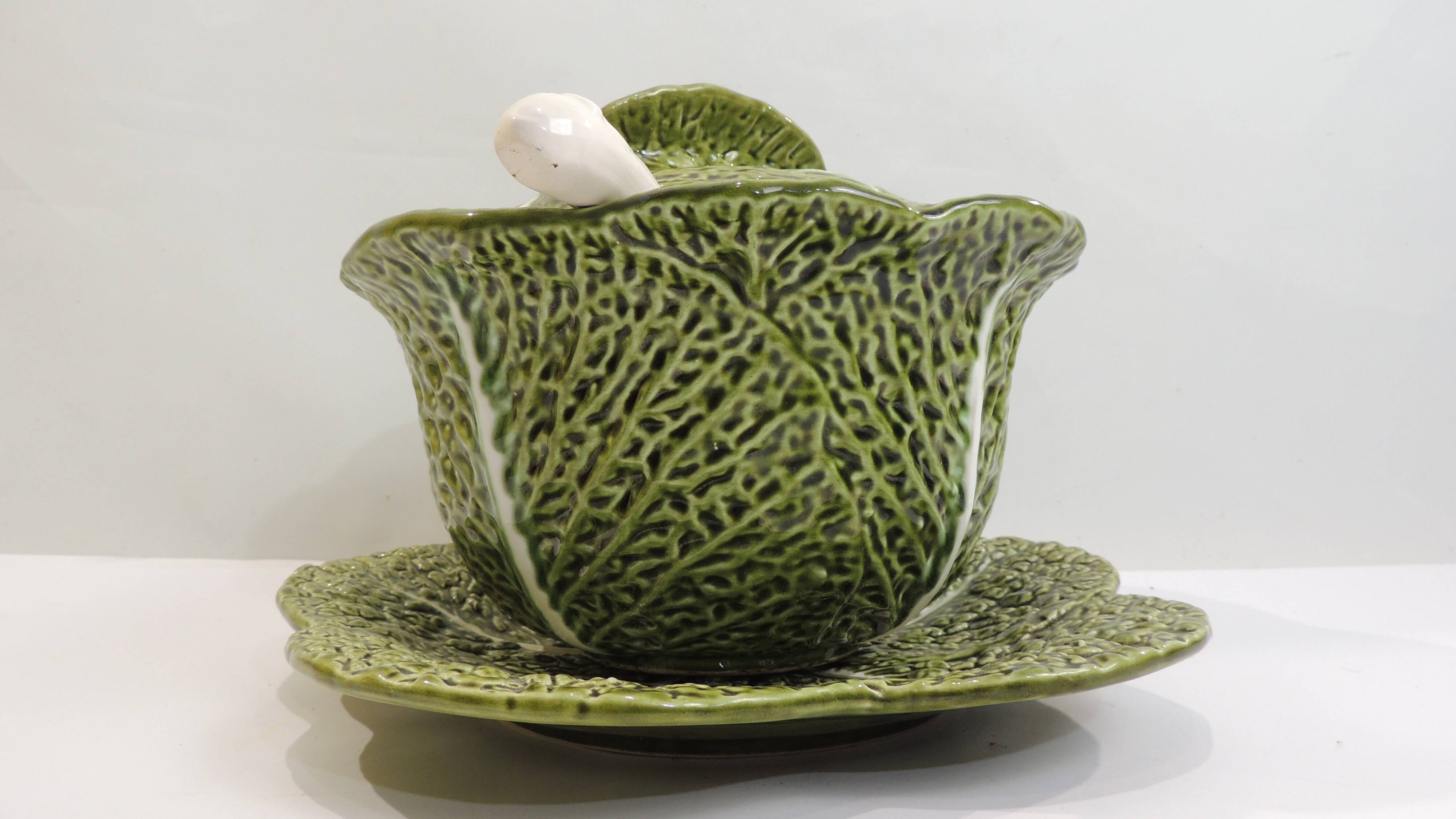 Vintage Cabbage-Shaped Tureen (Majolica/Barbotine)