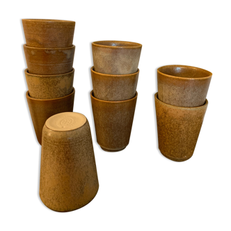 Lot of Digoin sandstone cups