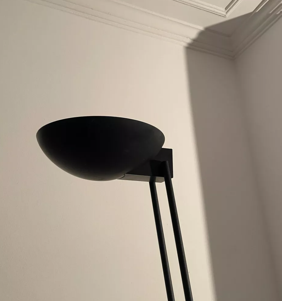 Adjustable modernist floor lamp black lacquered metal Italian 80s
