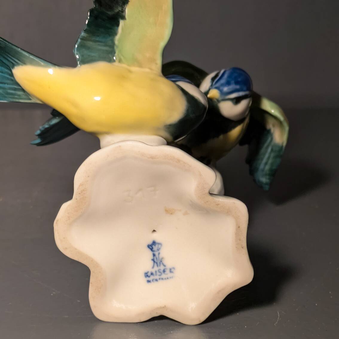 Porcelain figurine of tits by Gerhard Bochmann for AK Kaiser