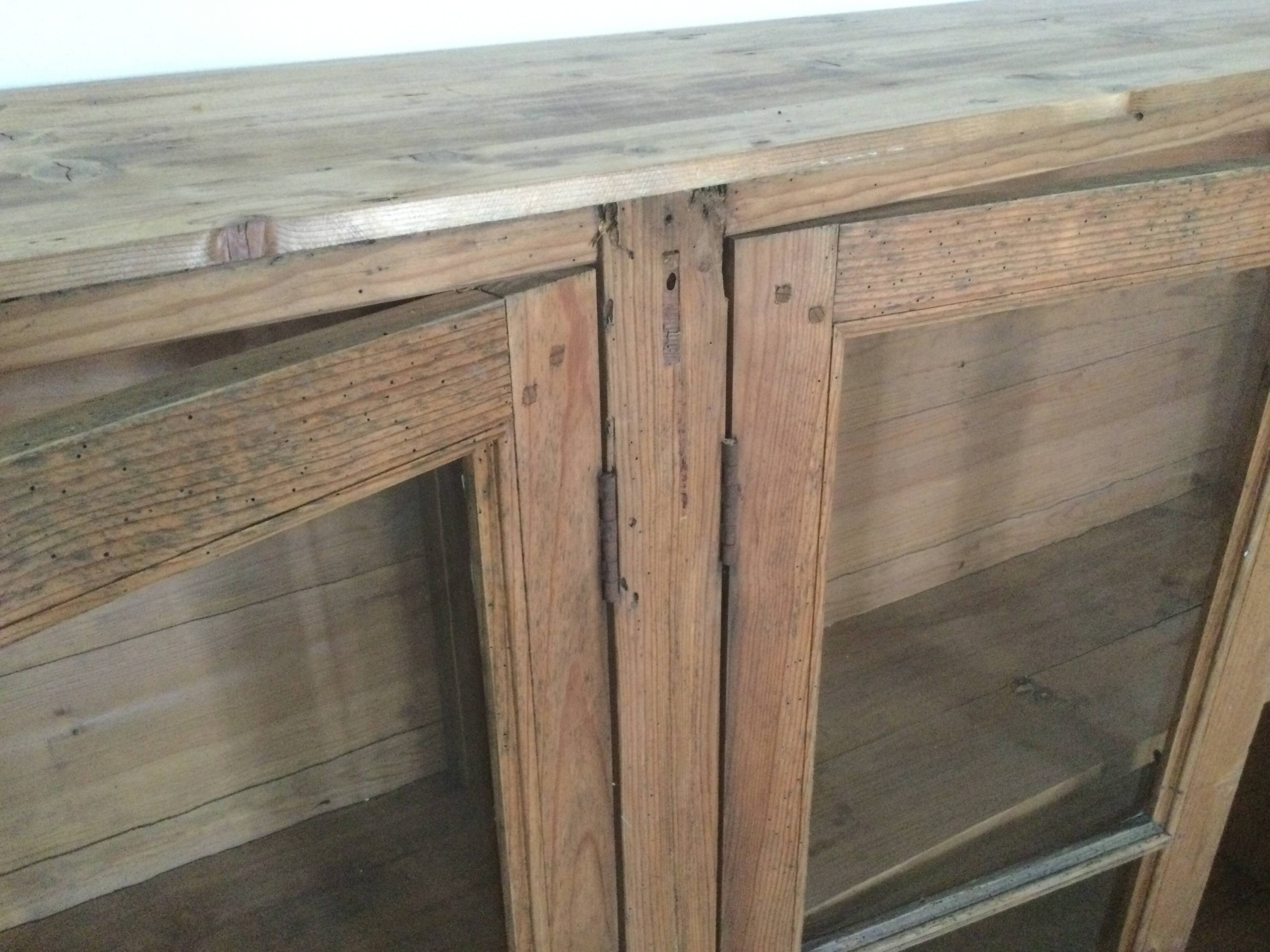 Glass cabinet