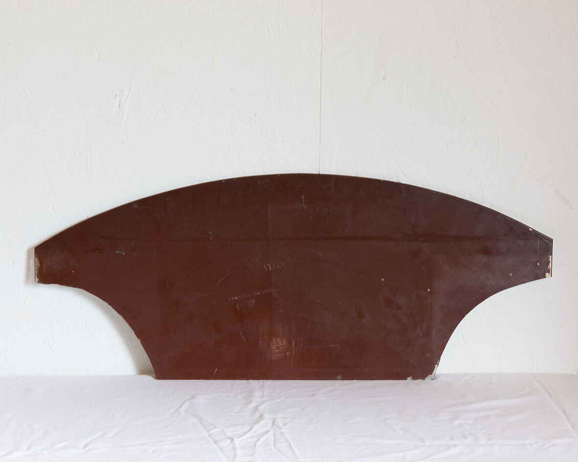 Bevelled mirror 63 cm