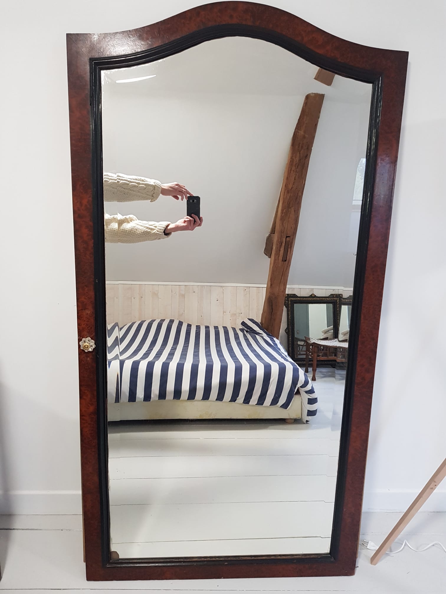 Beveled mirror in elm burl 163cm×65 cm