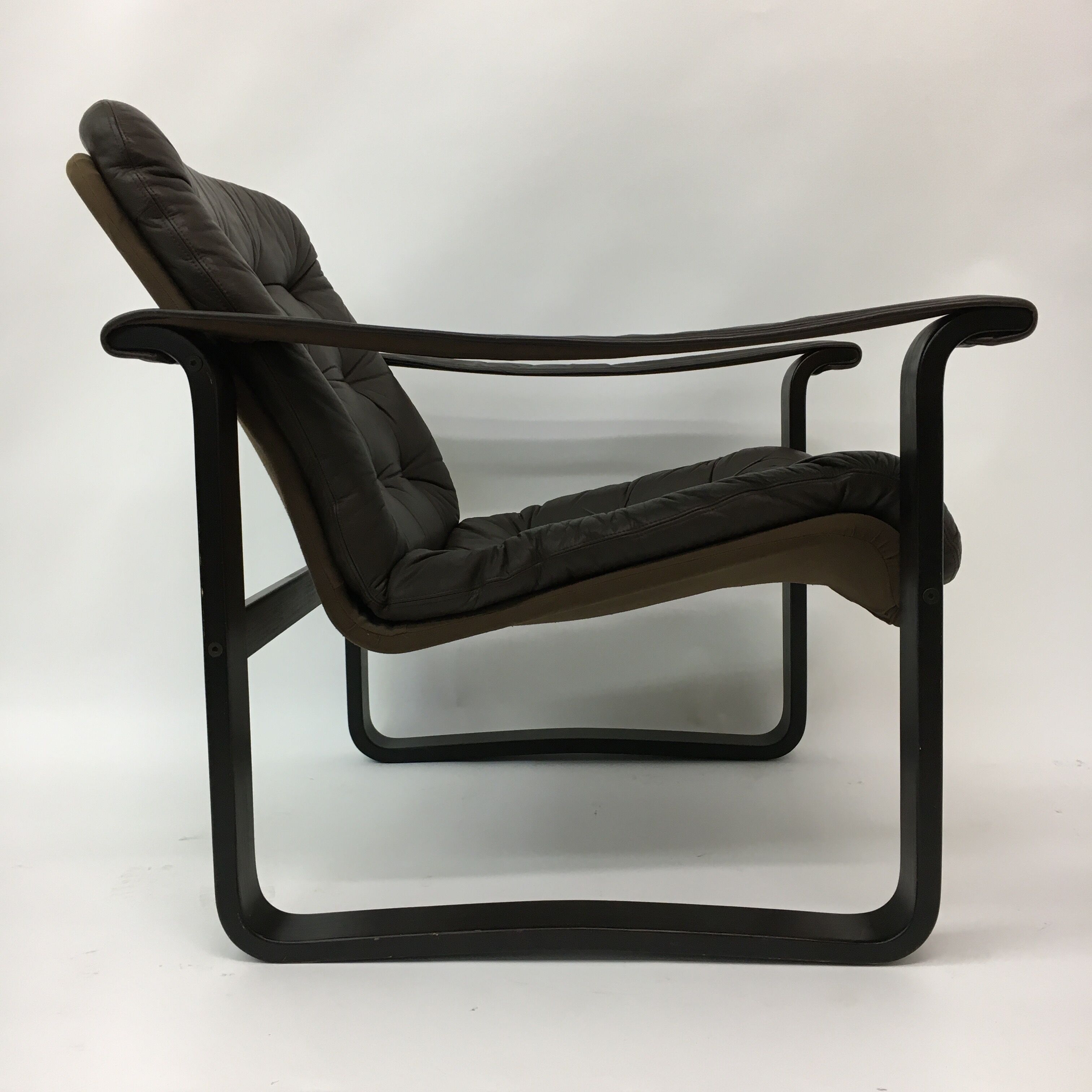 Mid-century safari lounge chair design by Oy Bj Dahlqvist ab, Finland, 1970s