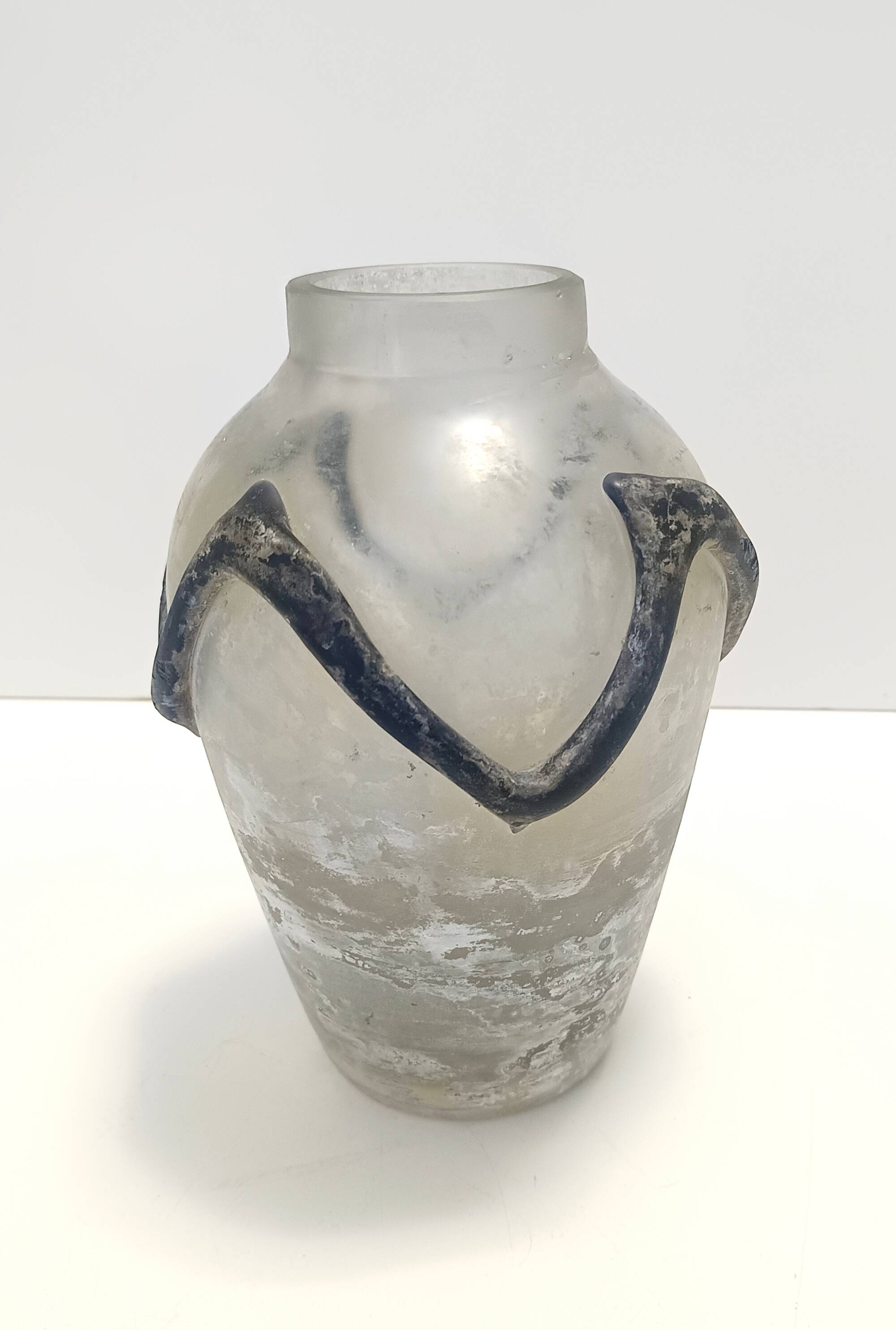 Iridiscent Transparent and Black Scavo Glass Vase attr. to Cenedese, Italy