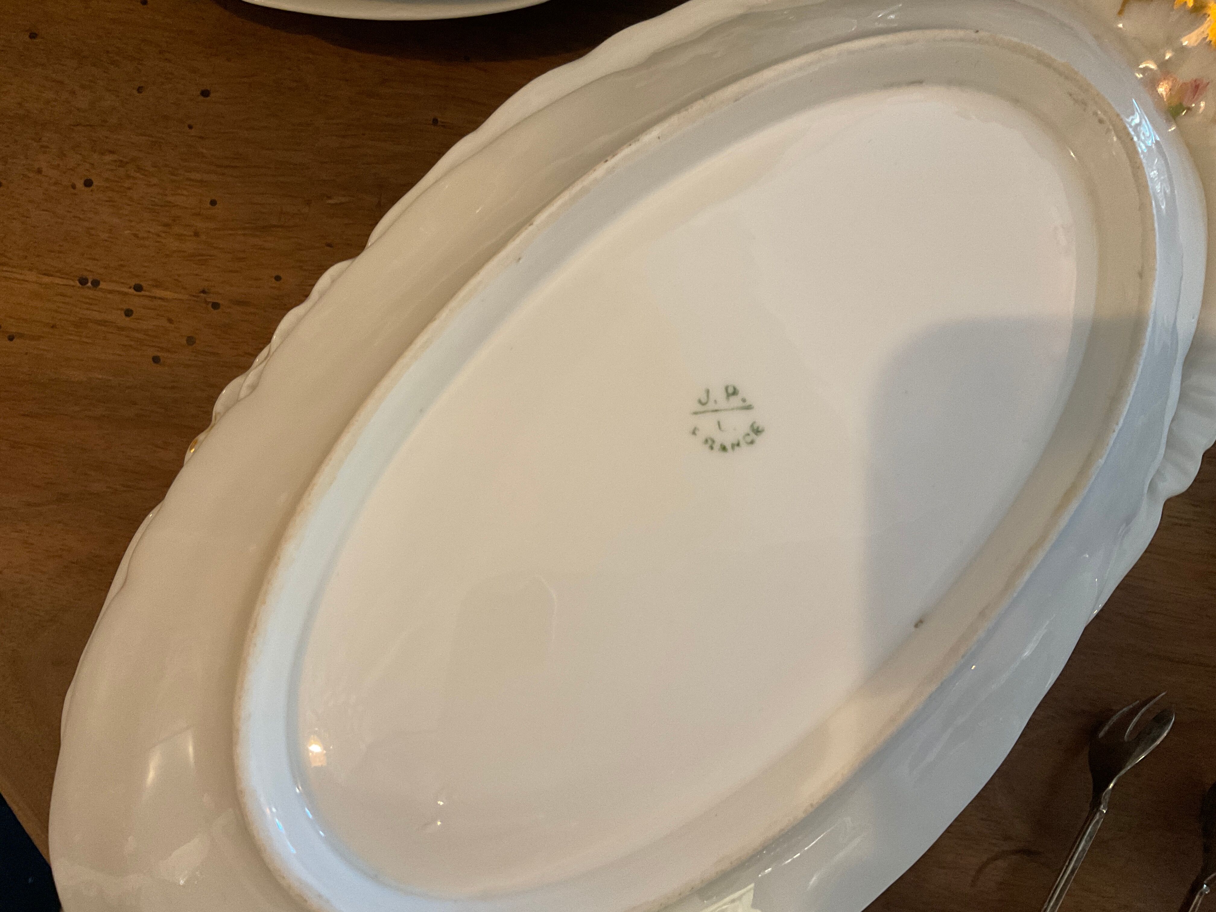 3 Raviers , porcelain