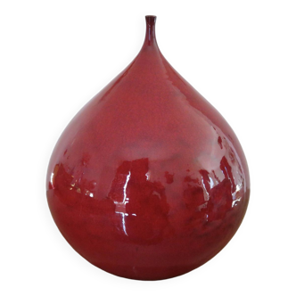 Red ceramic vase from the 60s