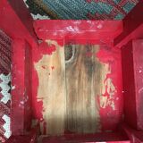 Painter red/bordeaux stool