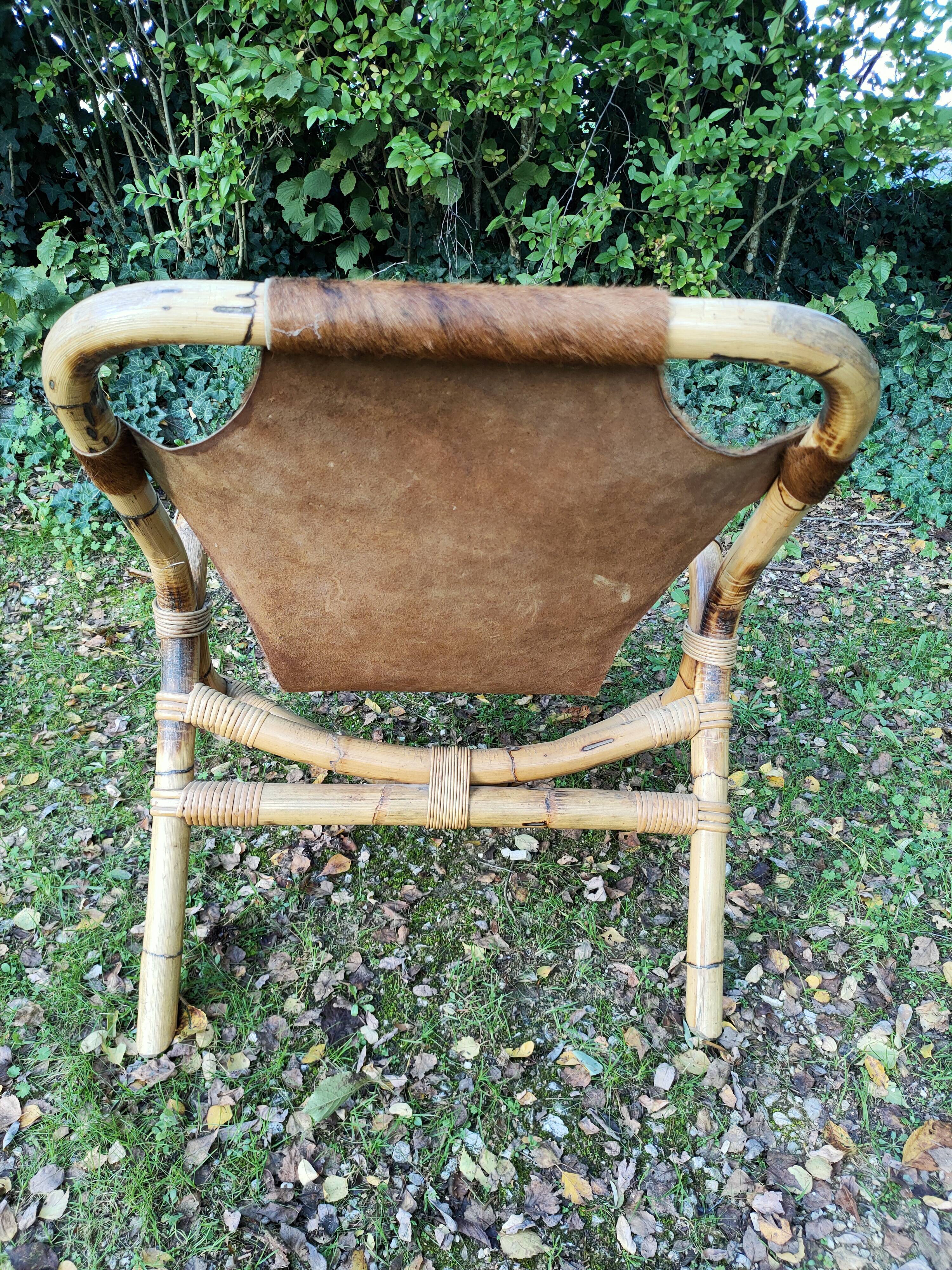 Fauteuil en peau et bambou