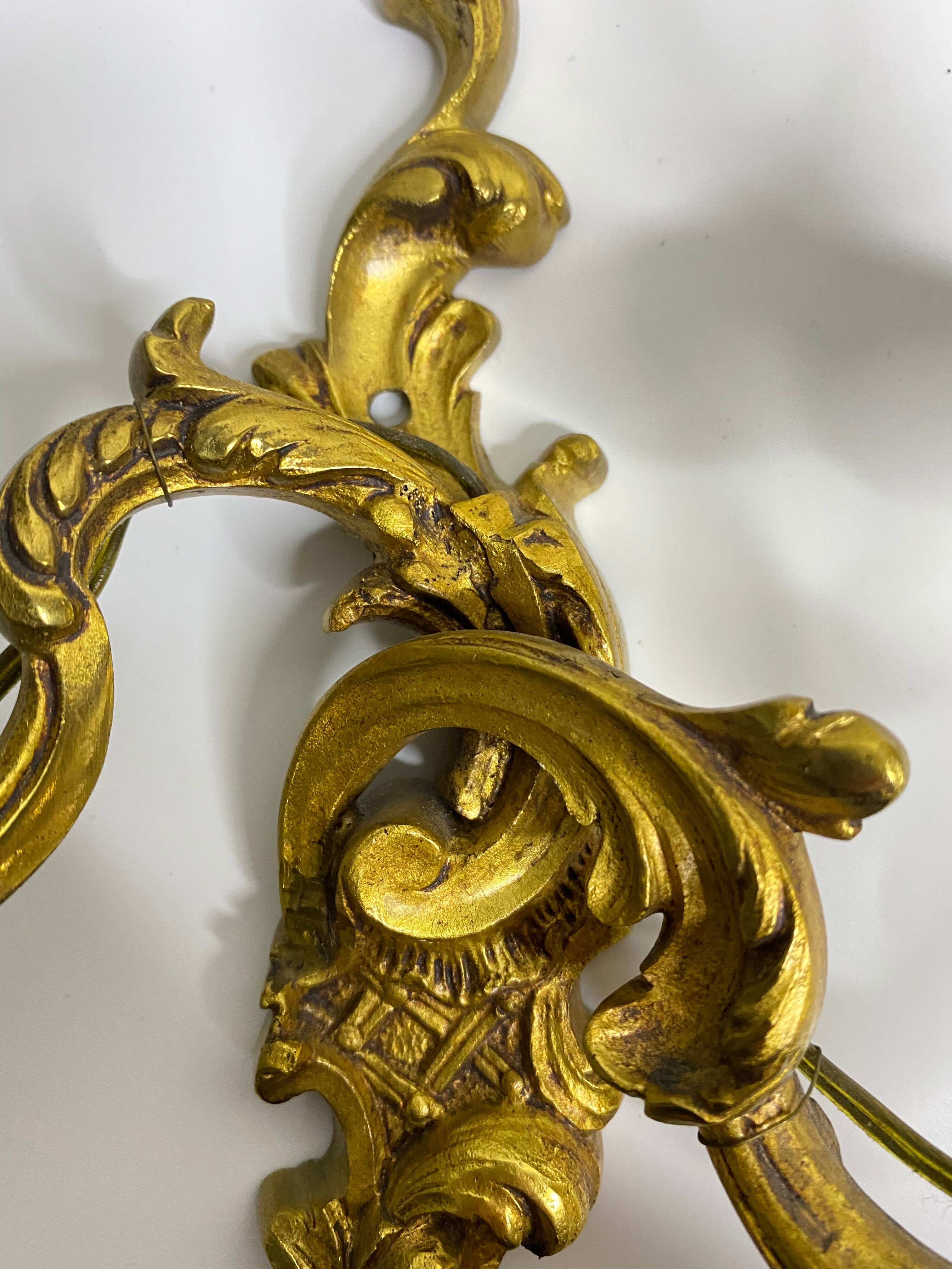 Bronze wall lamp rockery style