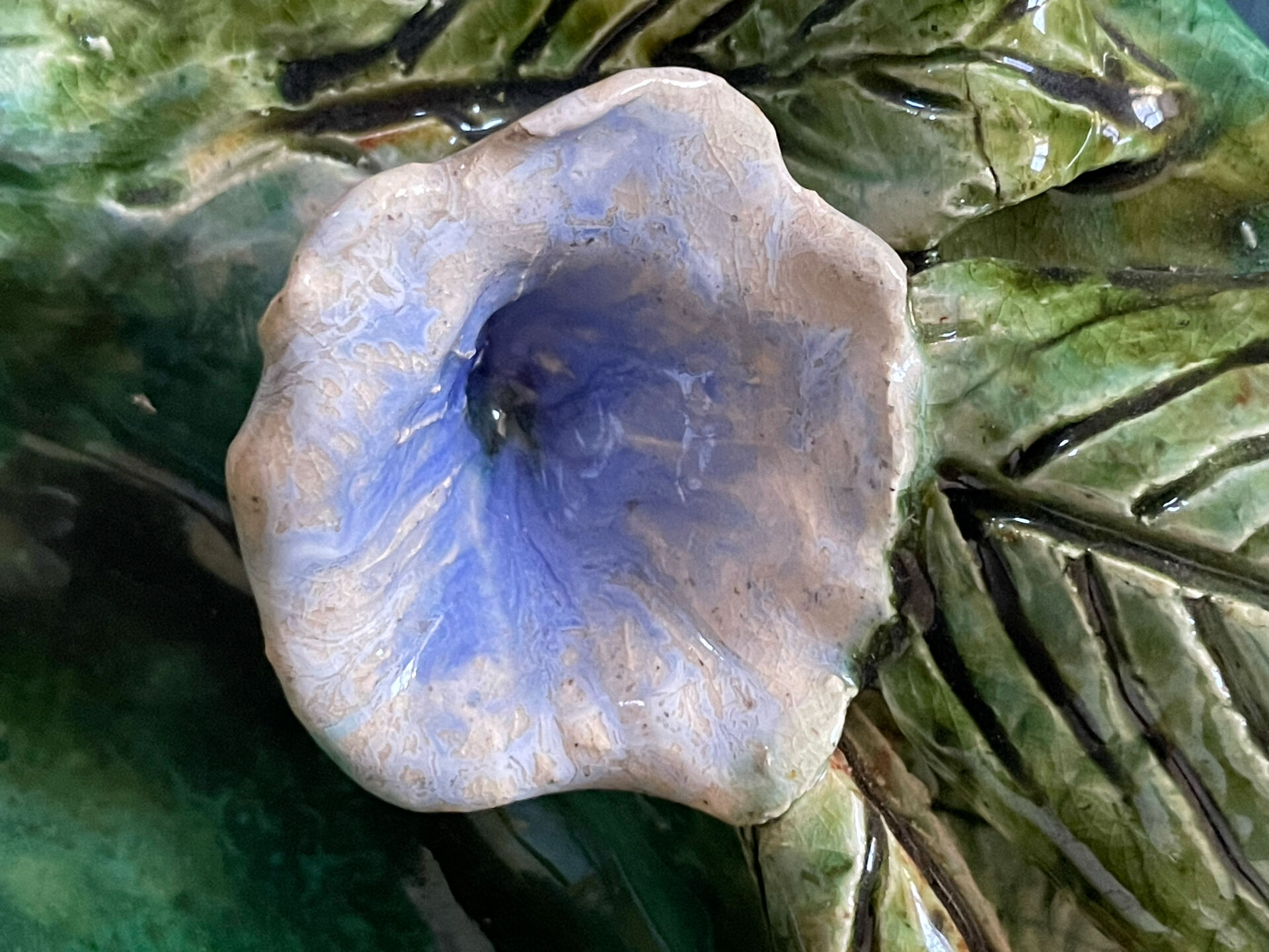 Old Hollow Round Plate in Majolica Barbotine Decorated with Bindweed and Nuts