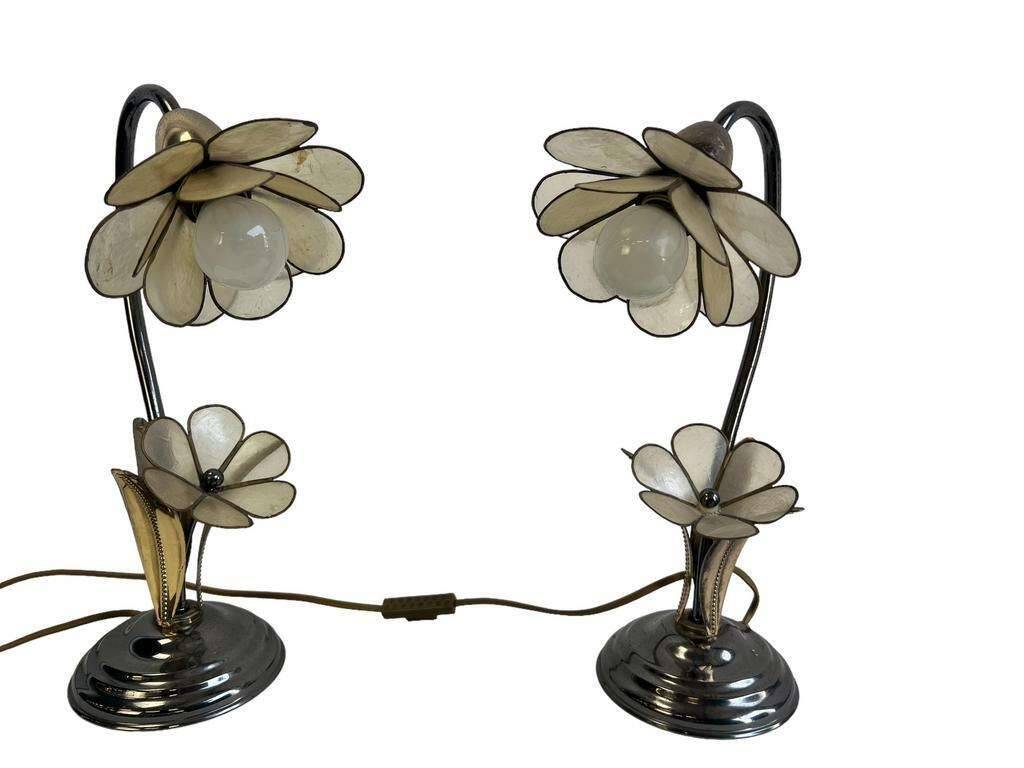 Set of 2 vintage lotus table lamps / capiz shell lamps